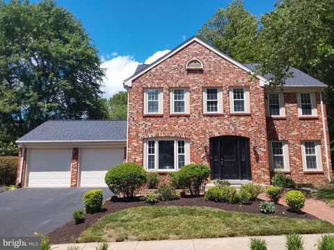 9200 DOROTHY LANE SPRINGFIELD VA 22153
