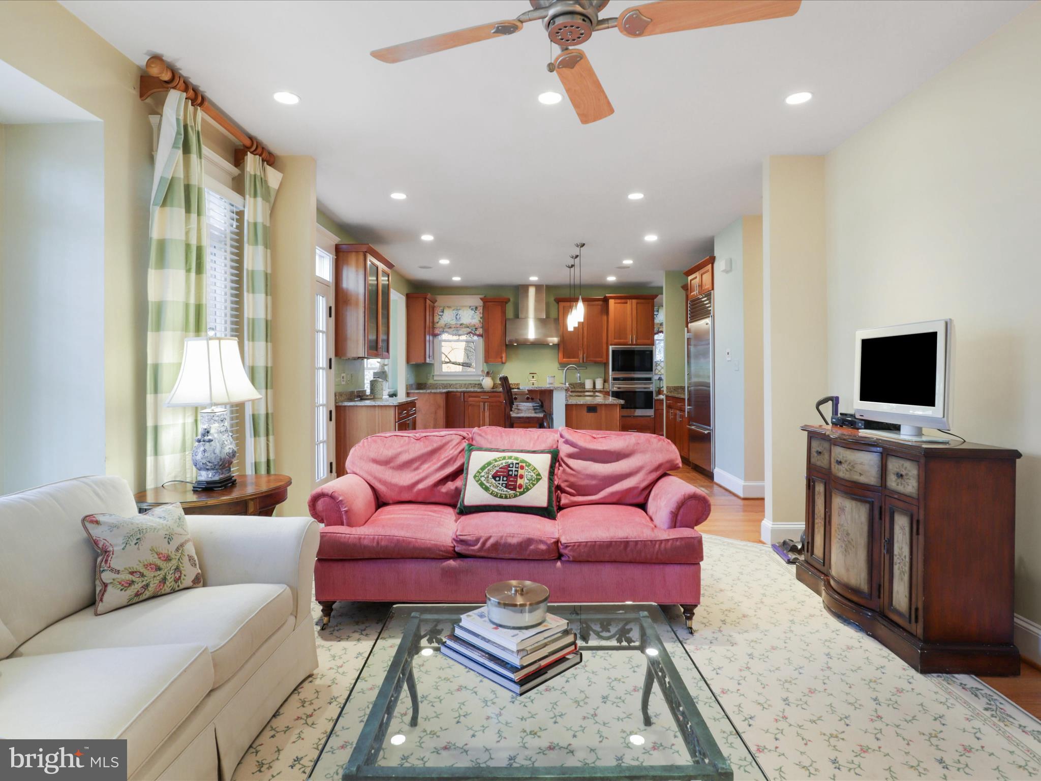 LYON PARK - Residential