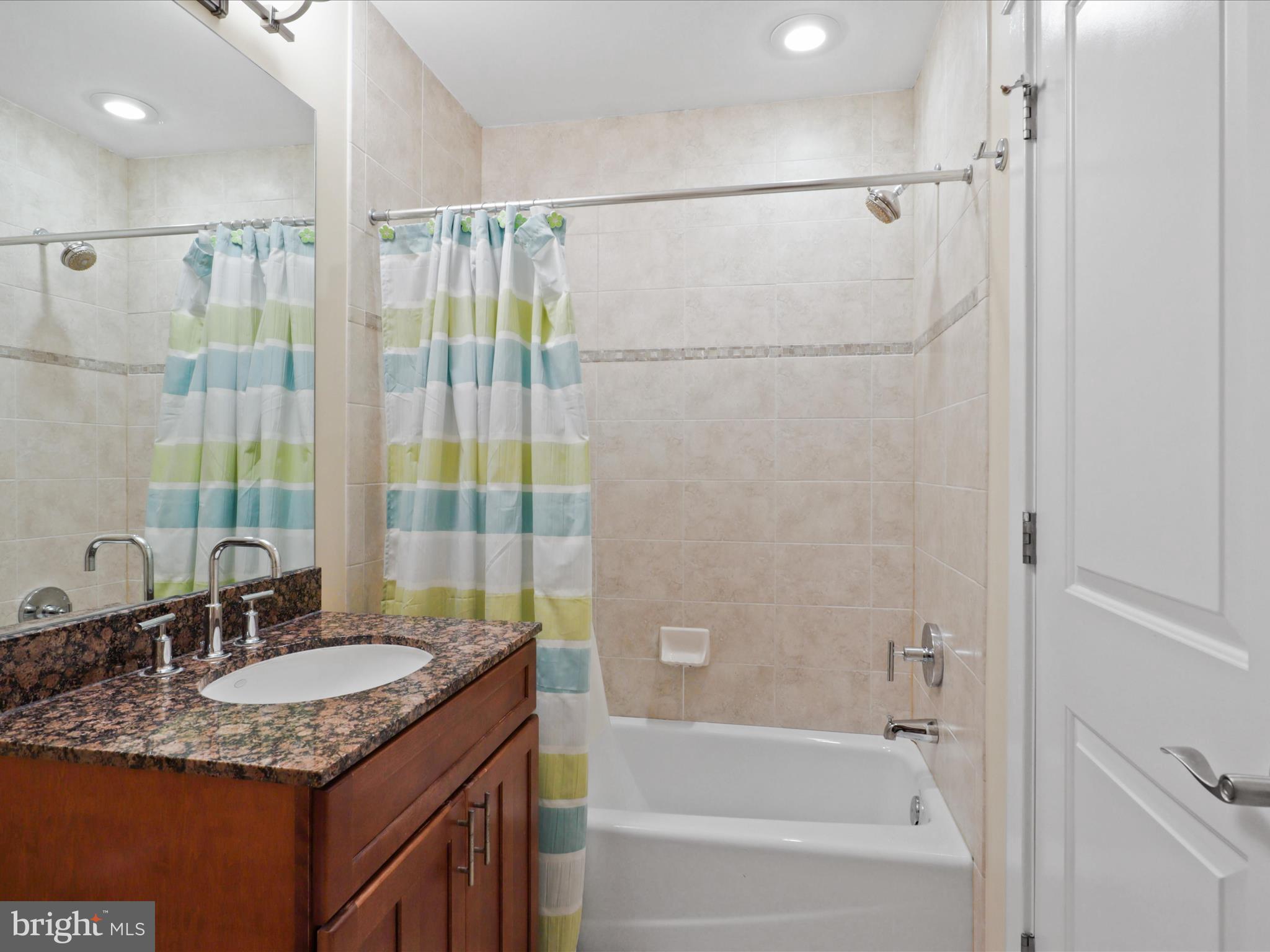 LYON PARK - Residential