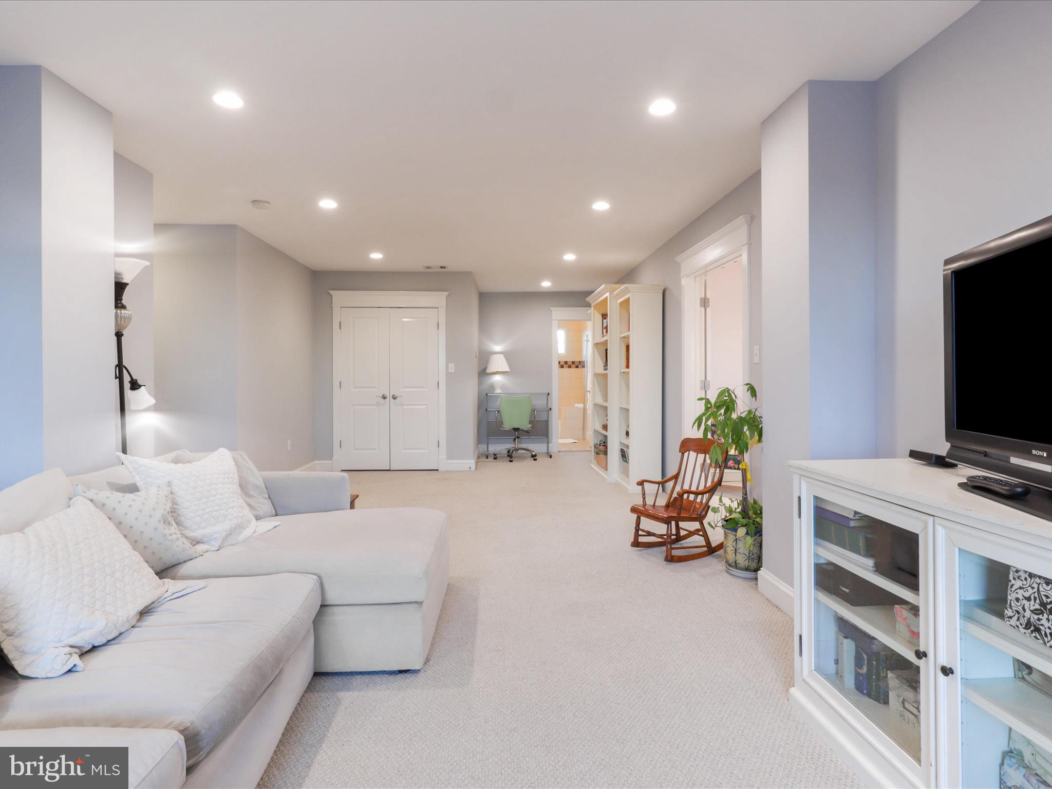 LYON PARK - Residential