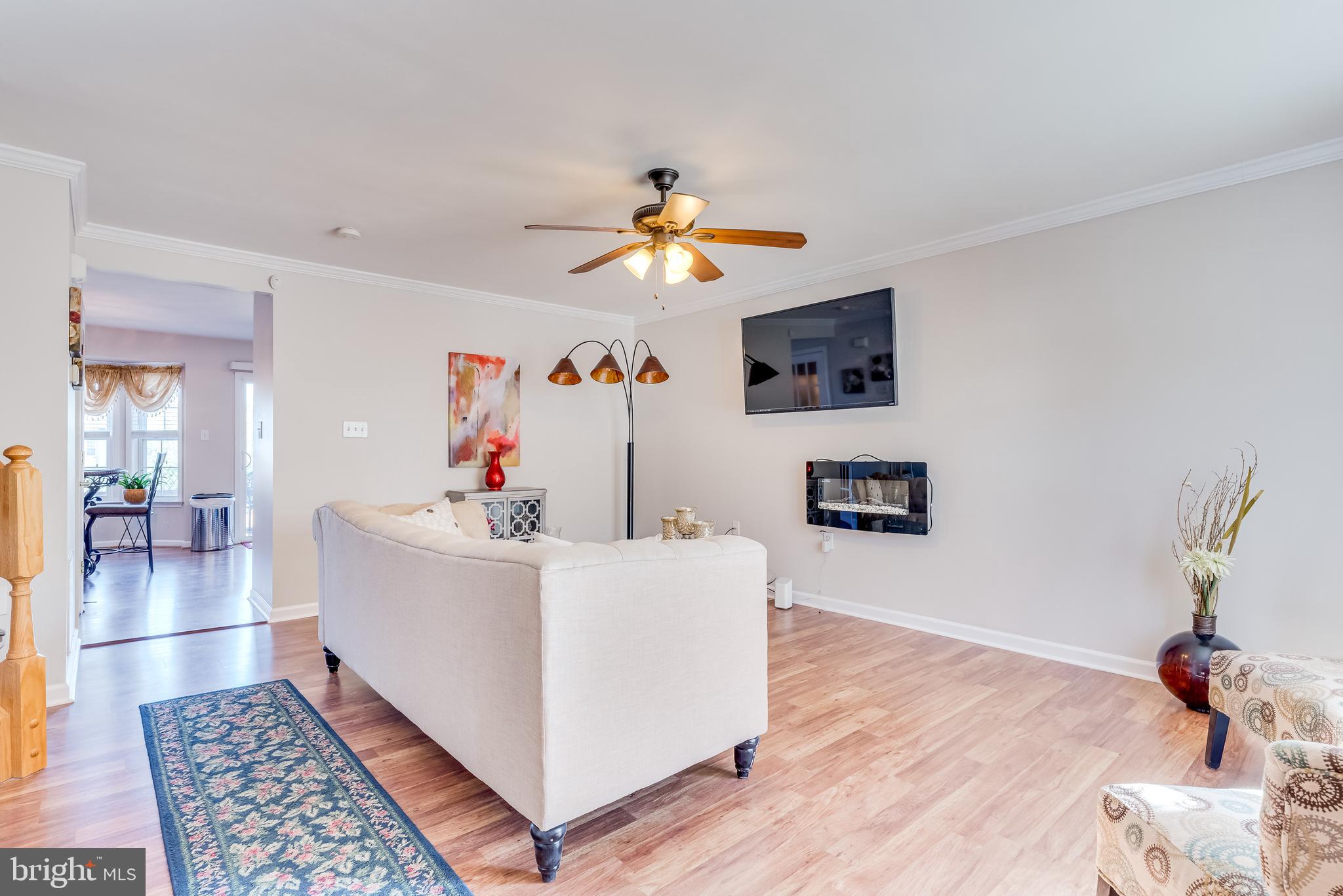 COUNTY GREEN - Residential Lease