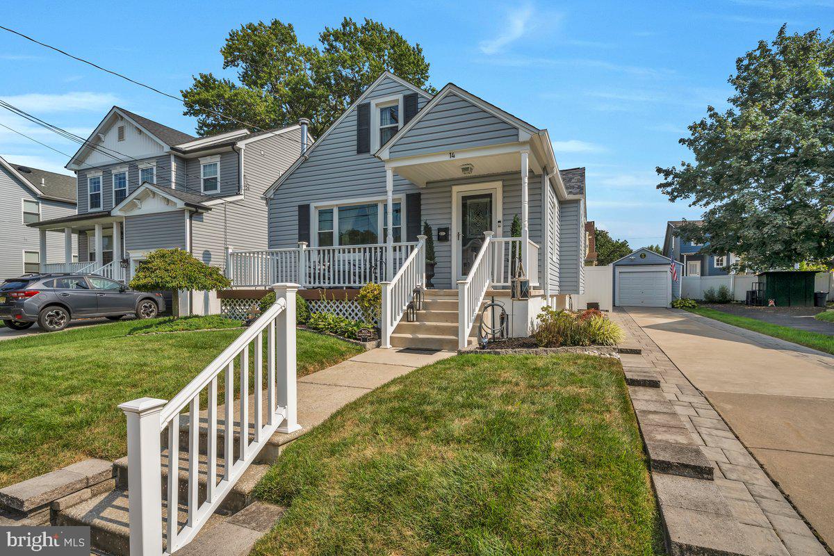 14 E COLLINGSWOOD AVENUE