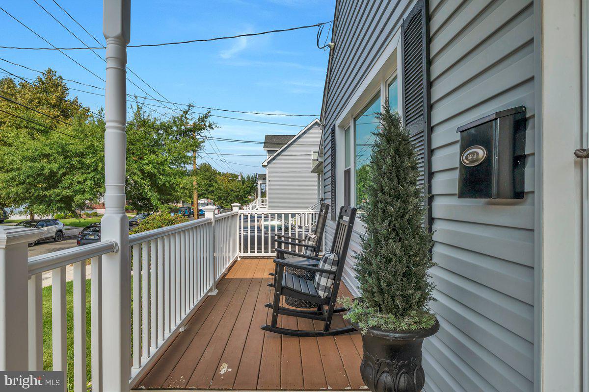 14 E COLLINGSWOOD AVENUE