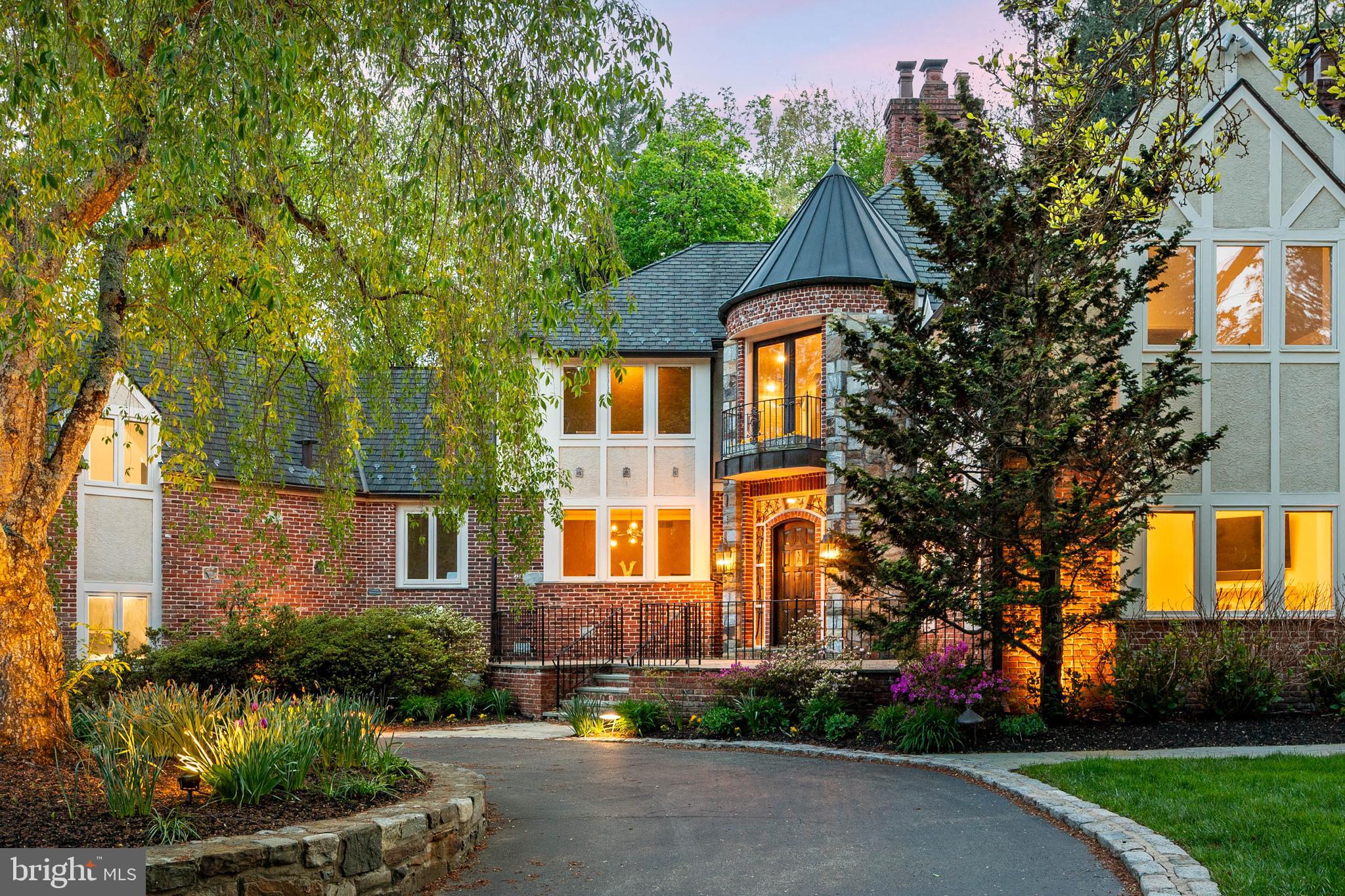 1100 GREEN VALLEY ROAD