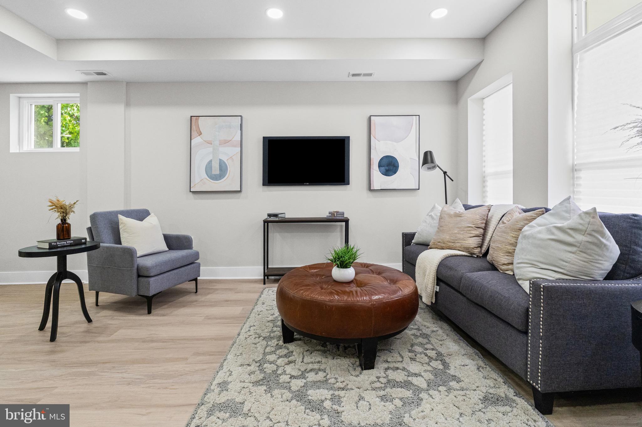 1901 N LONGWOOD STREET, BALTIMORE, MD, 21216 1901 N LONGWOOD STREET