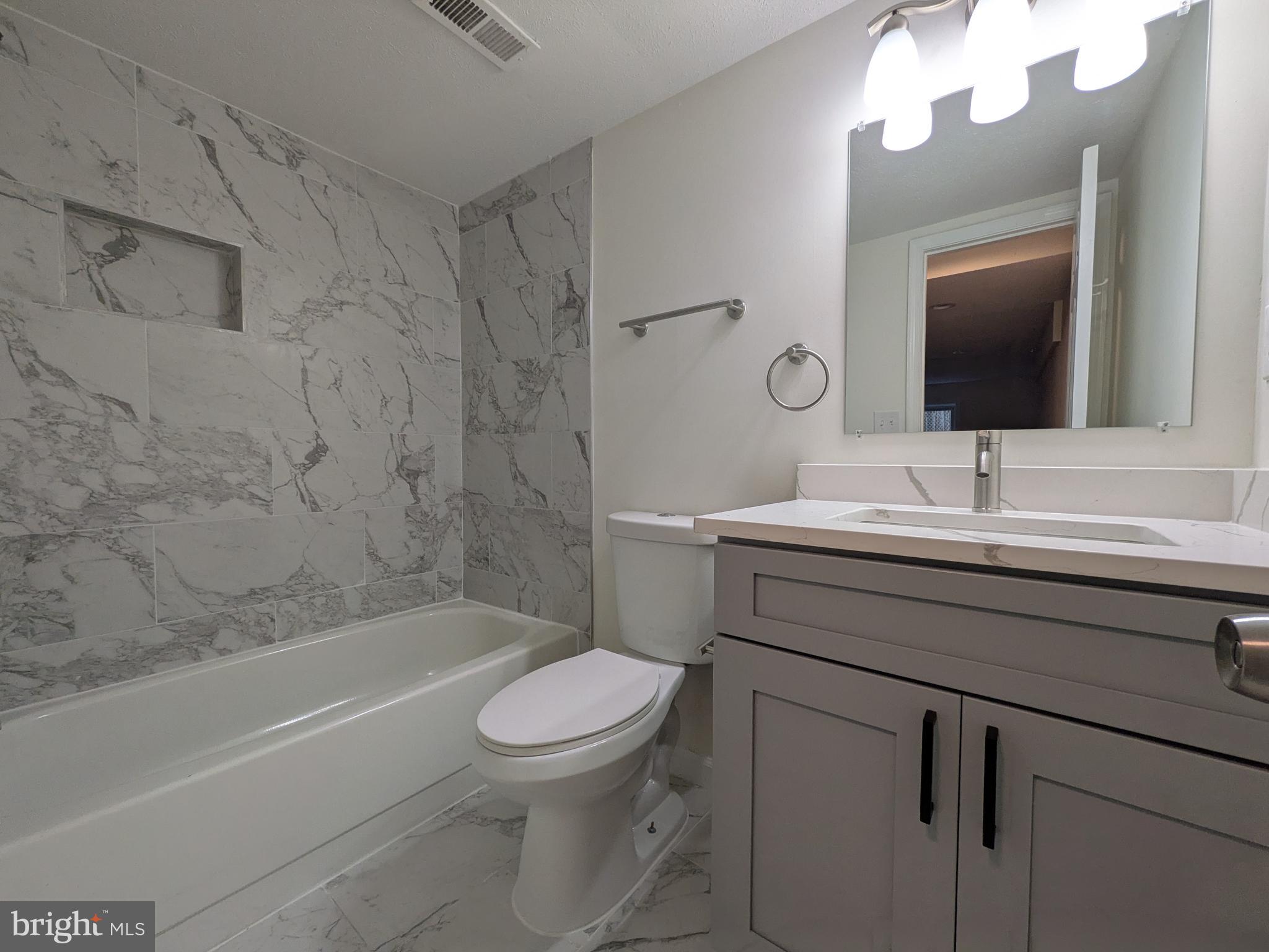 AQUIA HARBOUR - Residential