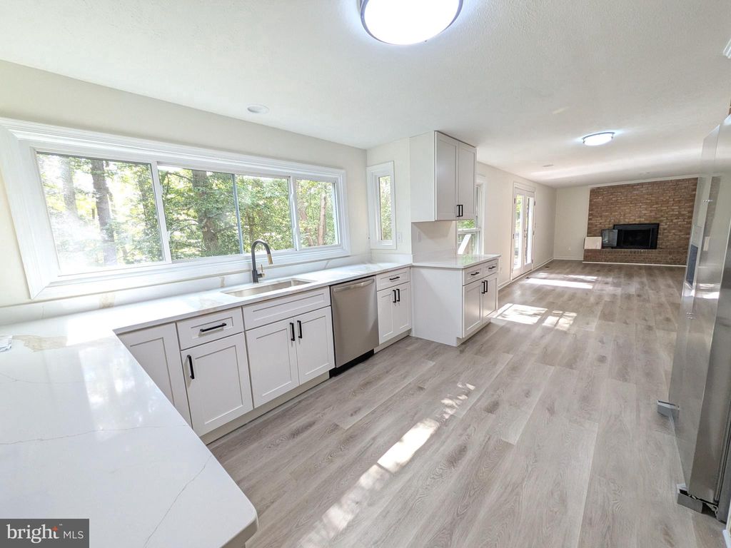 Photo of 1019 Isabella Drive, STAFFORD, VA 22554 (MLS # VAST2043316)