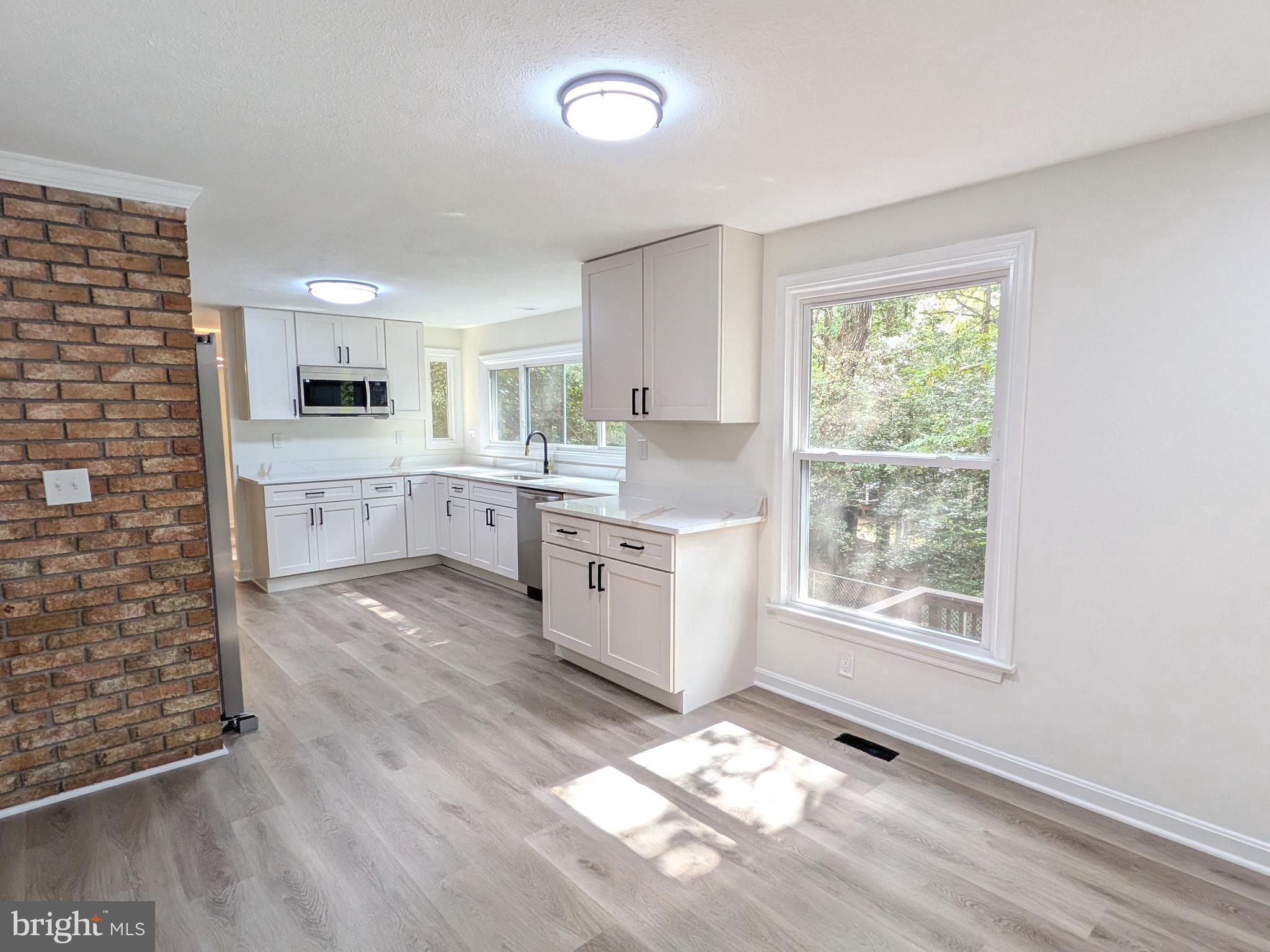 1019 ISABELLA DRIVE