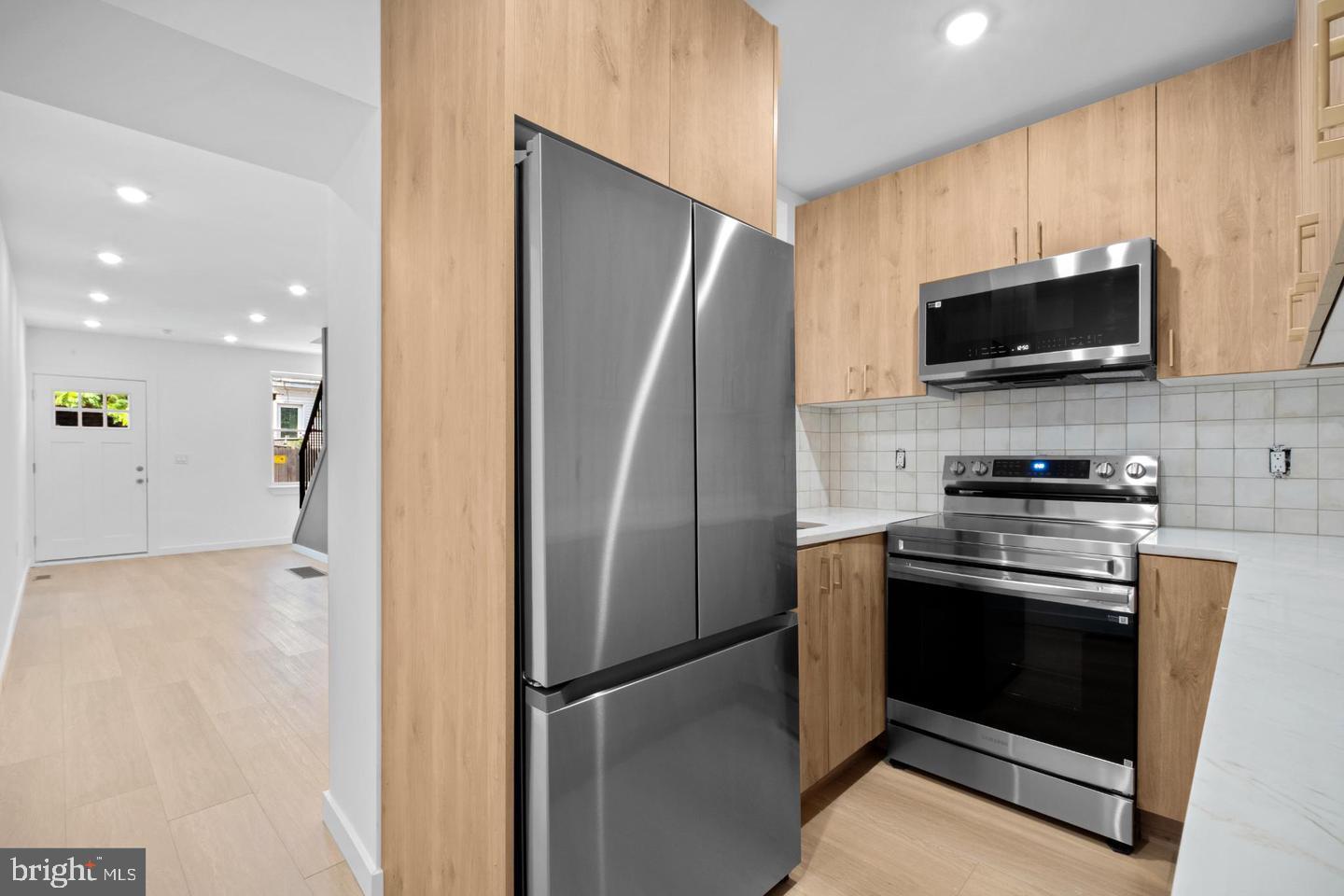 NORRIS SQUARE - Residential