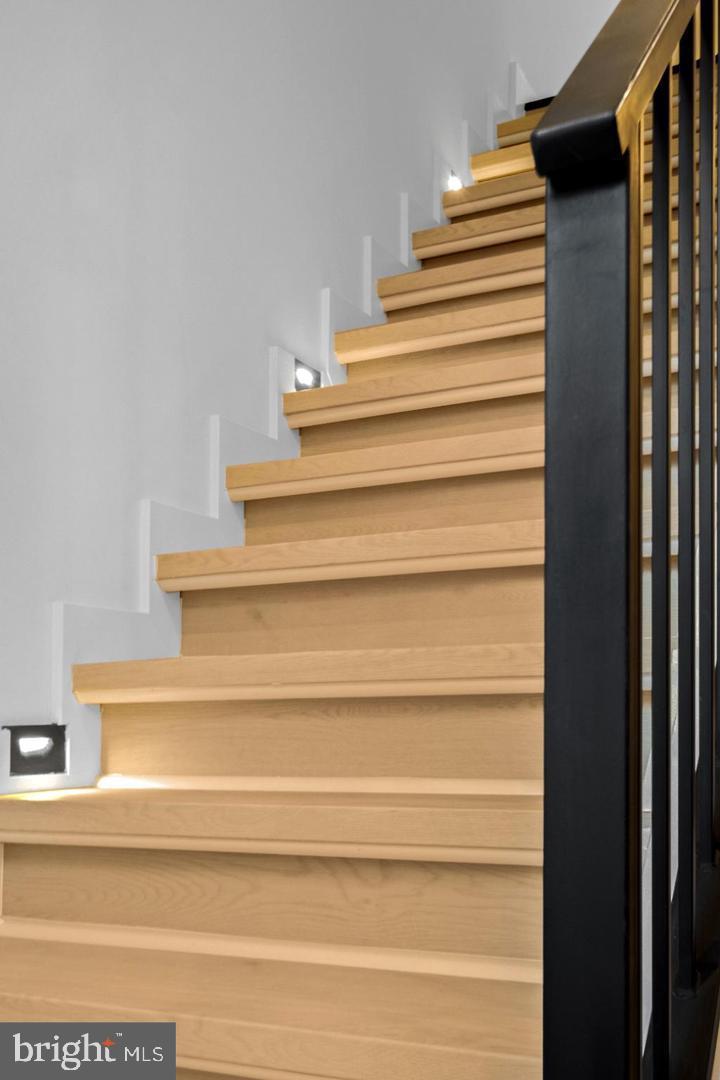 NORRIS SQUARE - Residential