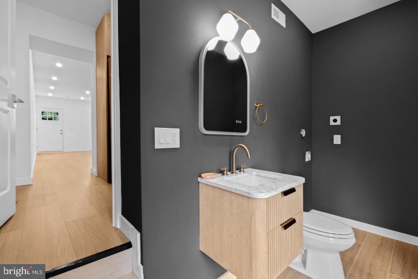 NORRIS SQUARE - Residential