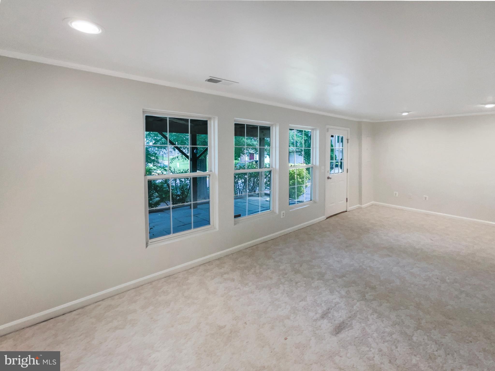 CENTRE RIDGE - Residential