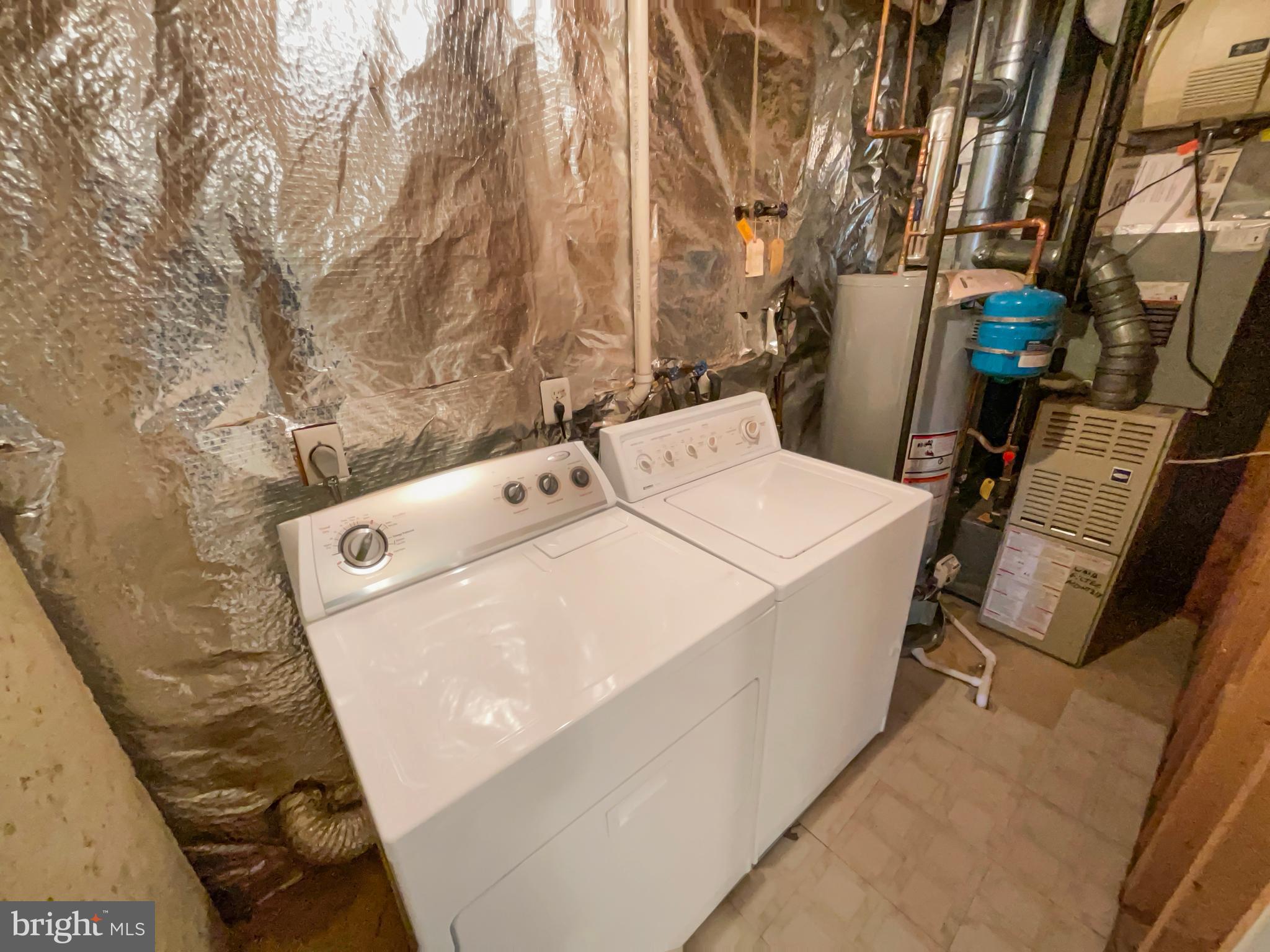 CENTRE RIDGE - Residential