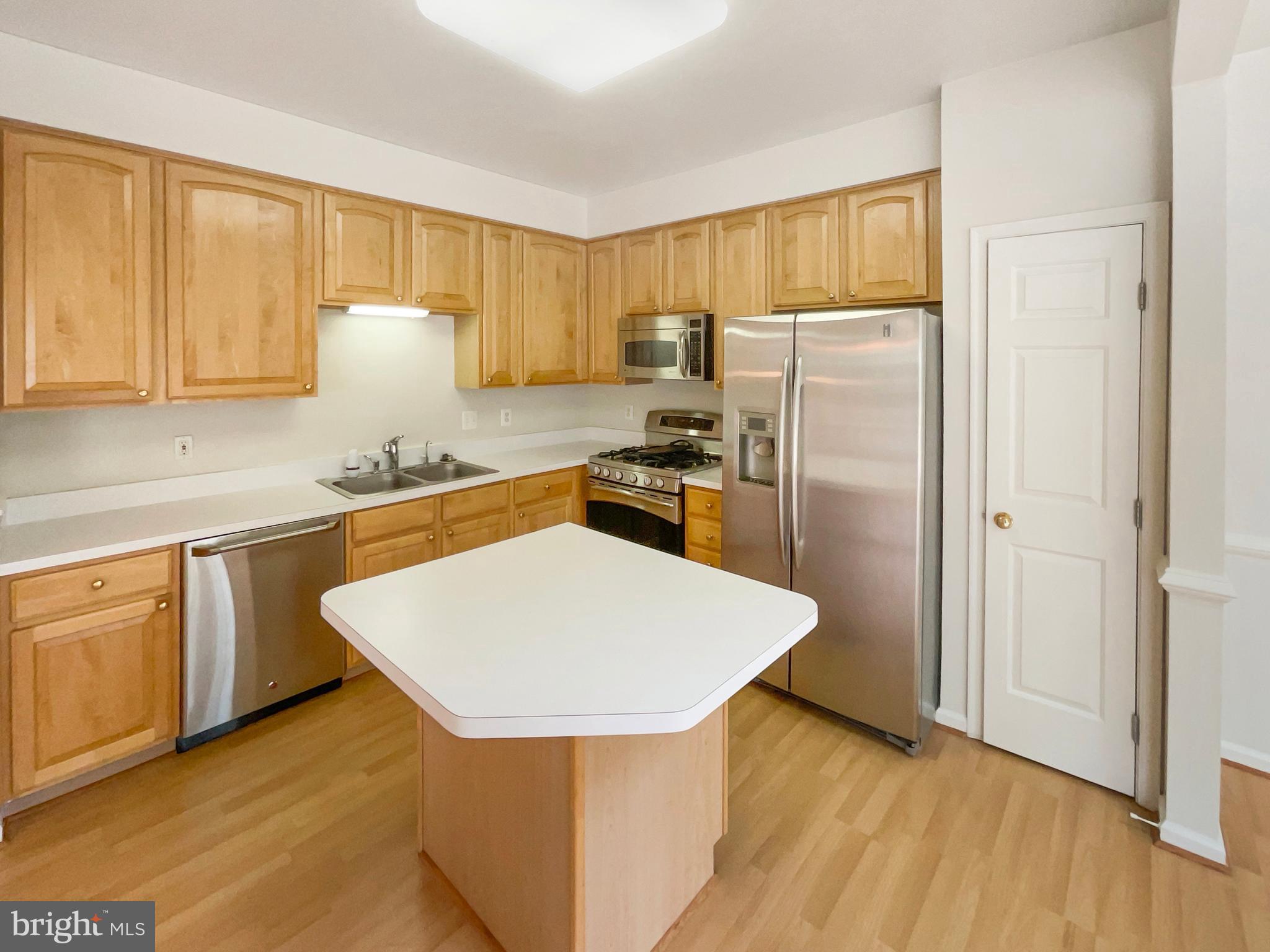 CENTRE RIDGE - Residential