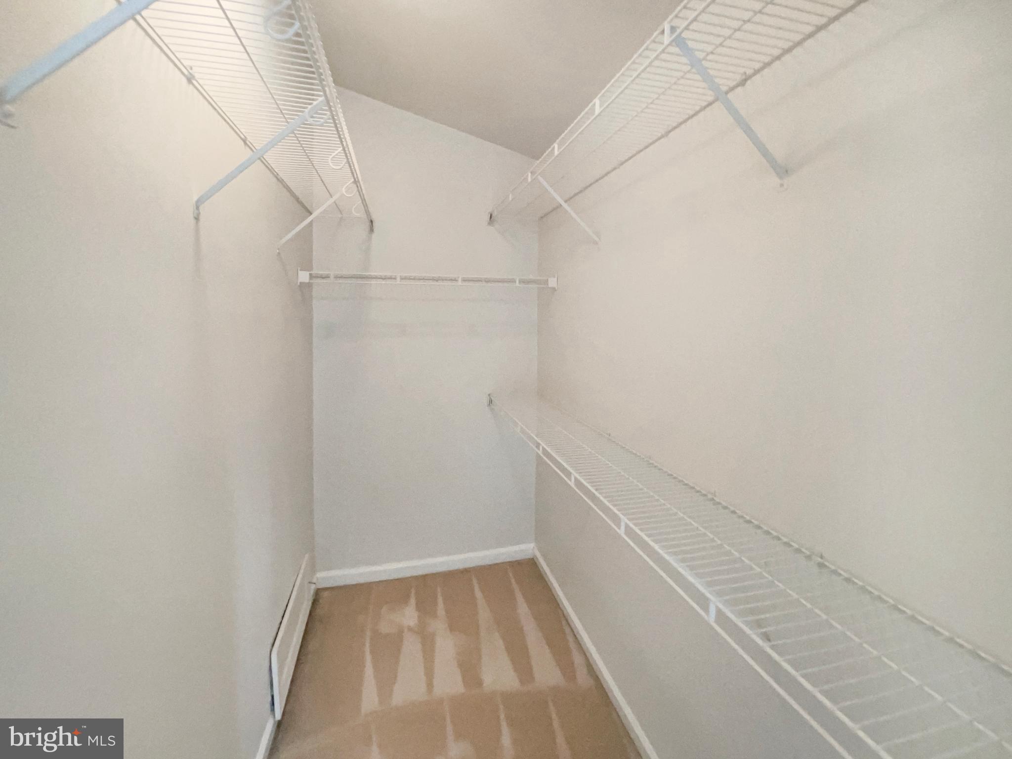 CENTRE RIDGE - Residential