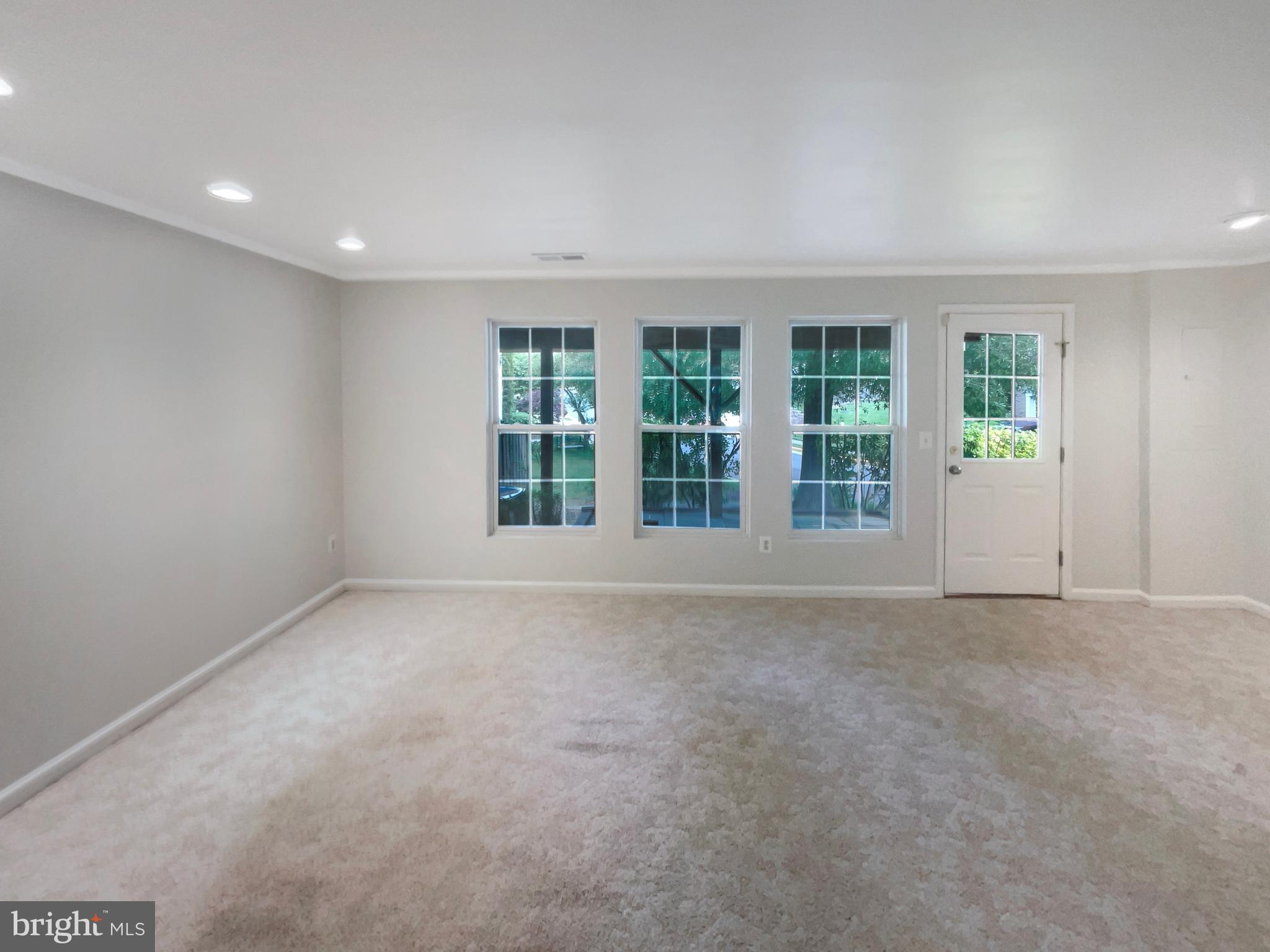 CENTRE RIDGE - Residential