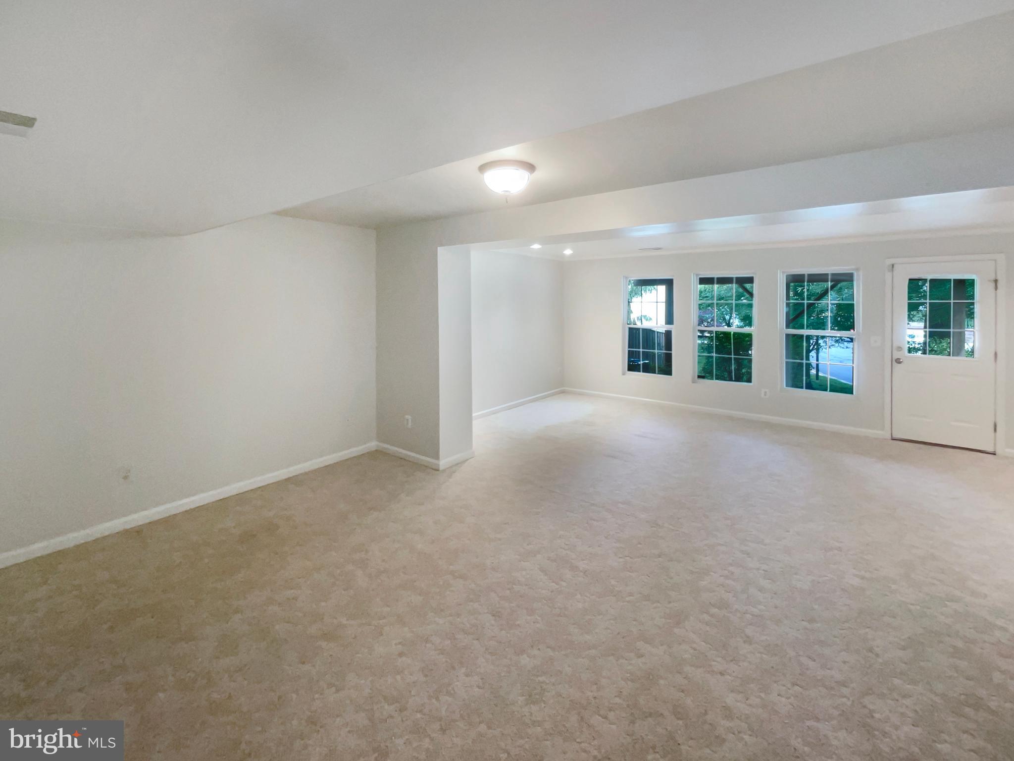 CENTRE RIDGE - Residential