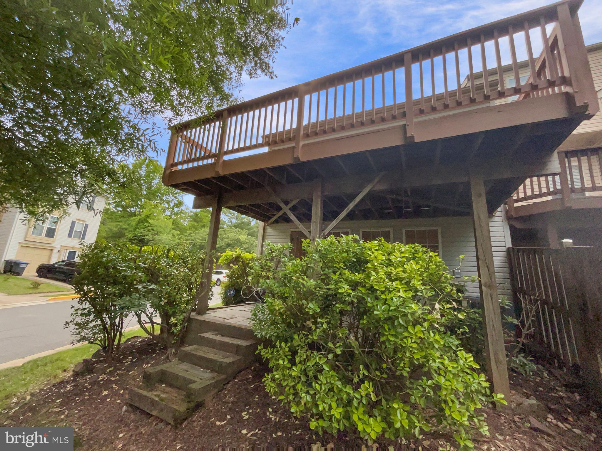 CENTRE RIDGE - Residential