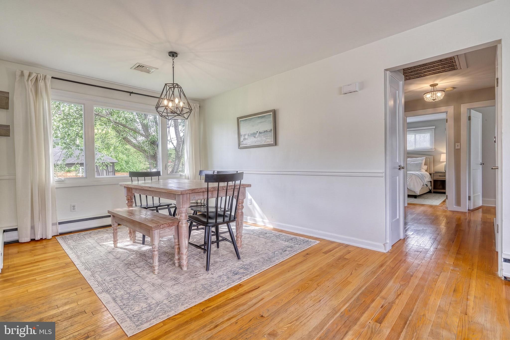CEDAR CLIFF MANOR - Residential