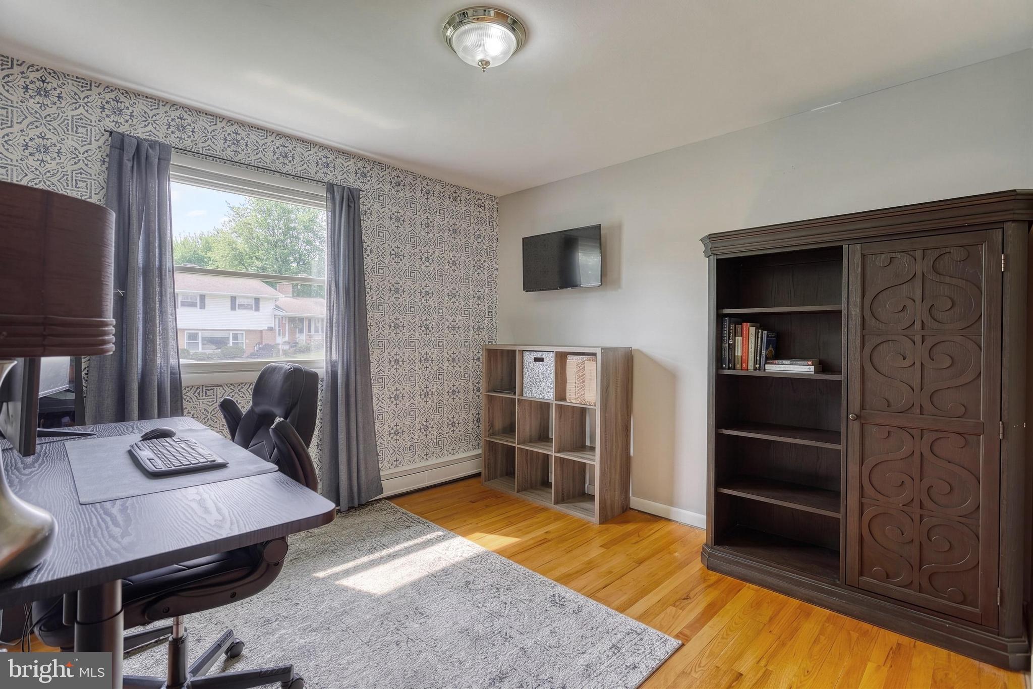CEDAR CLIFF MANOR - Residential