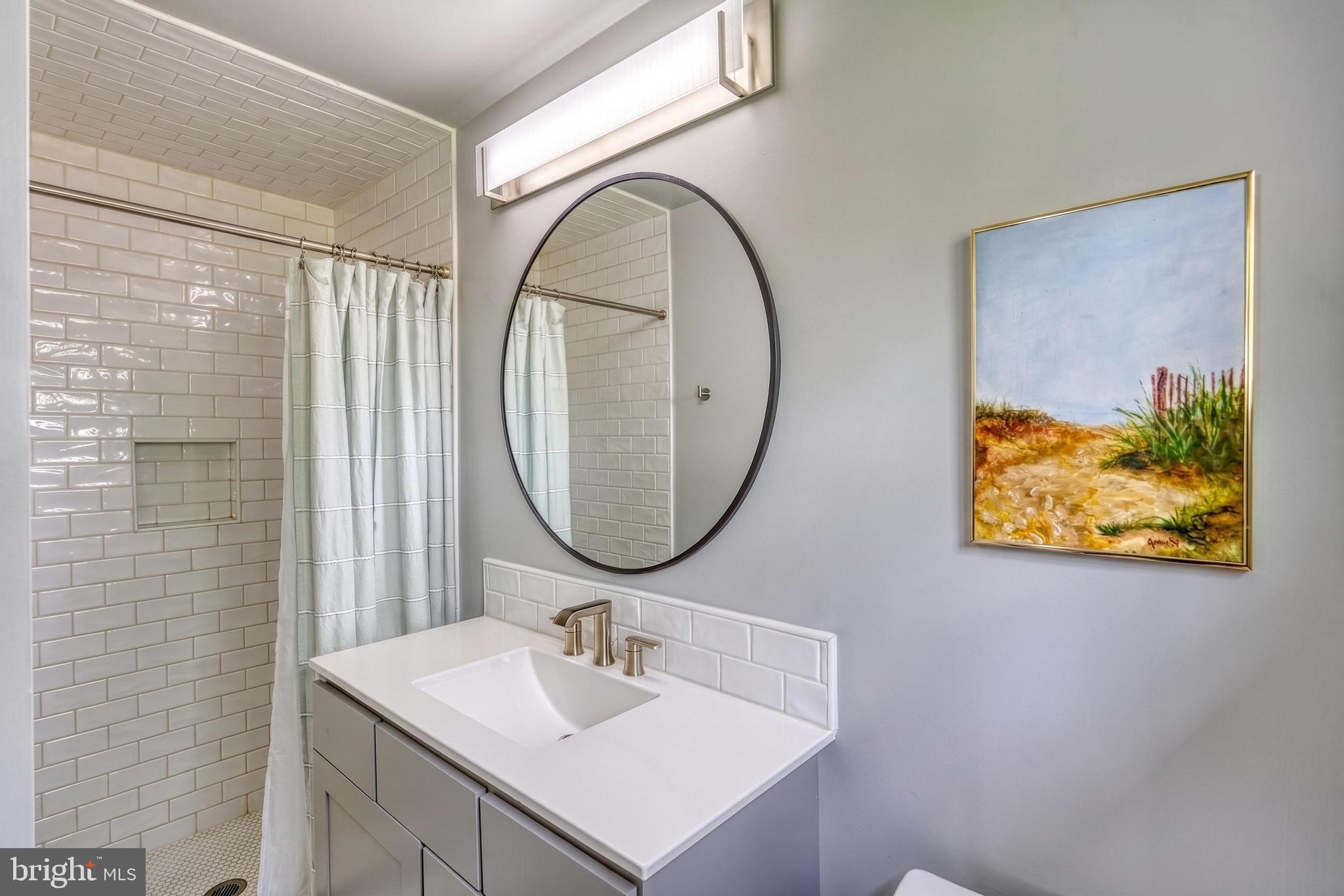 CEDAR CLIFF MANOR - Residential