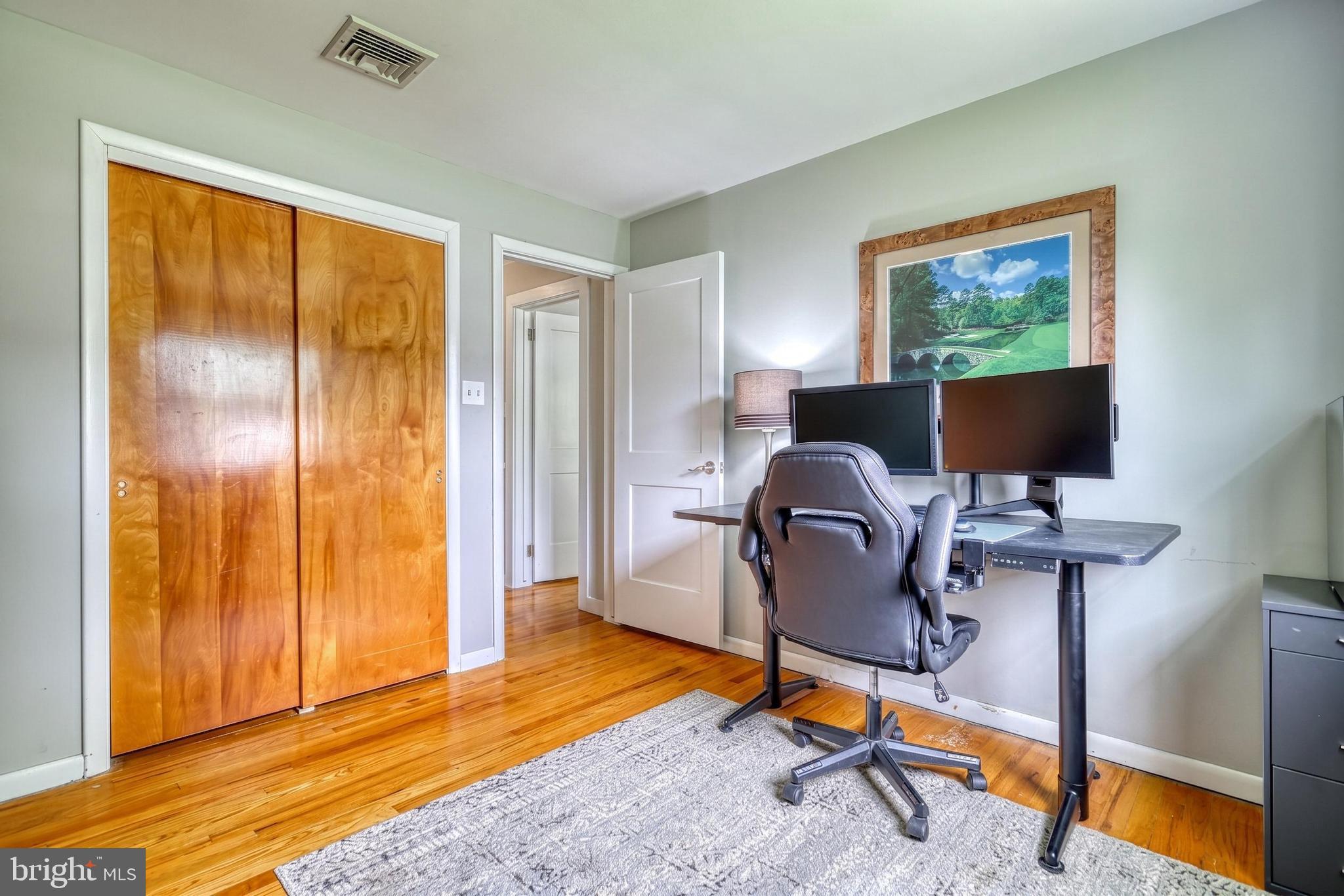 CEDAR CLIFF MANOR - Residential