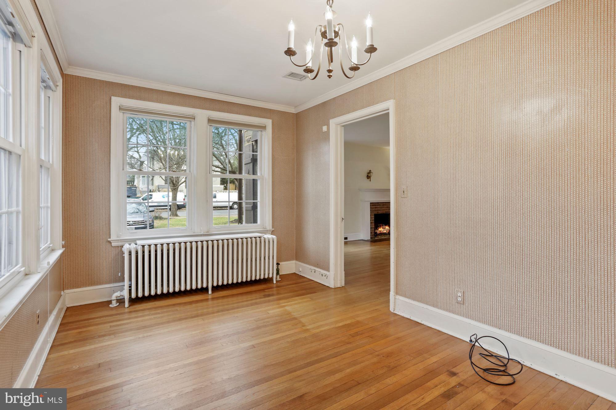 CHEVY CHASE - Residential