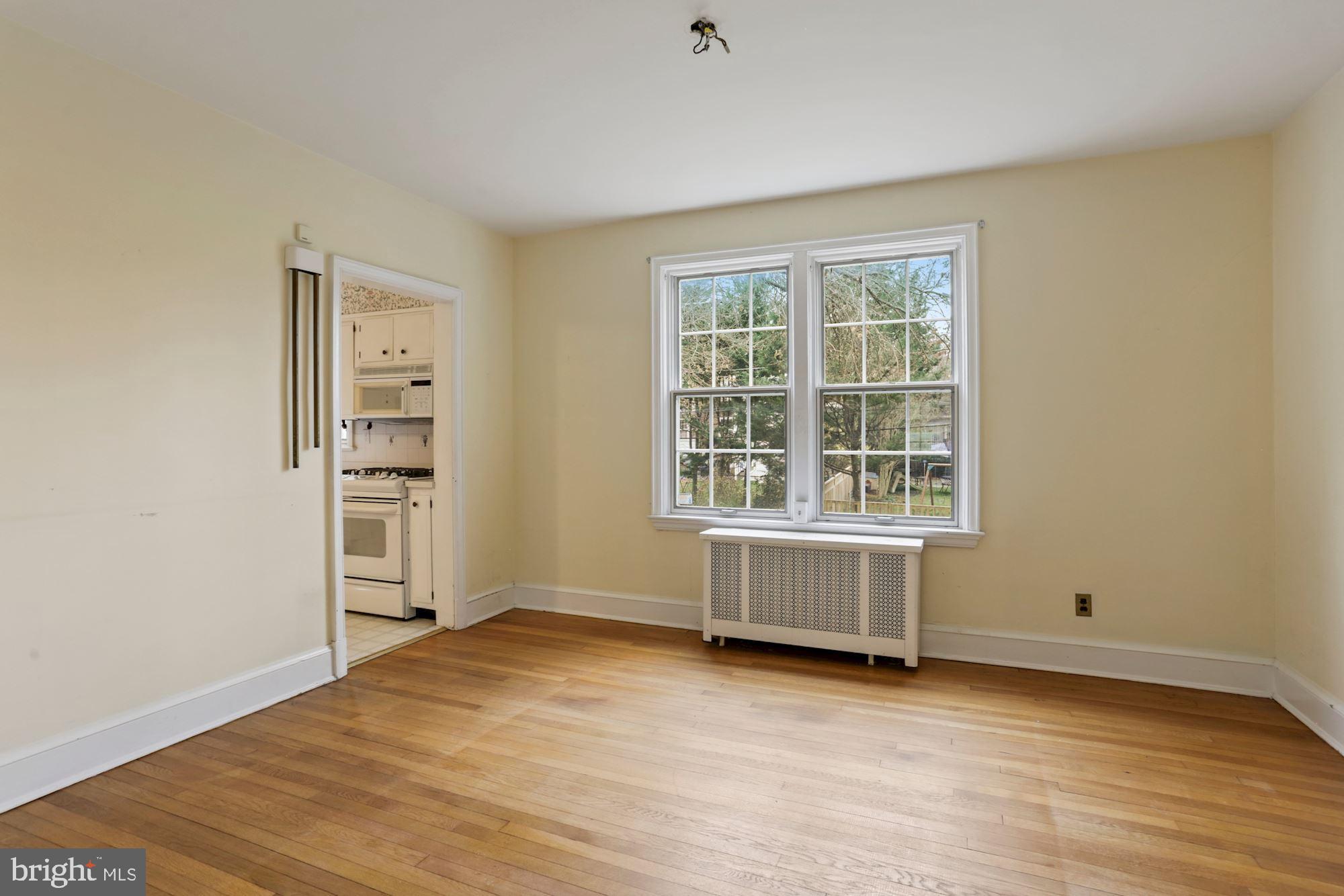 CHEVY CHASE - Residential