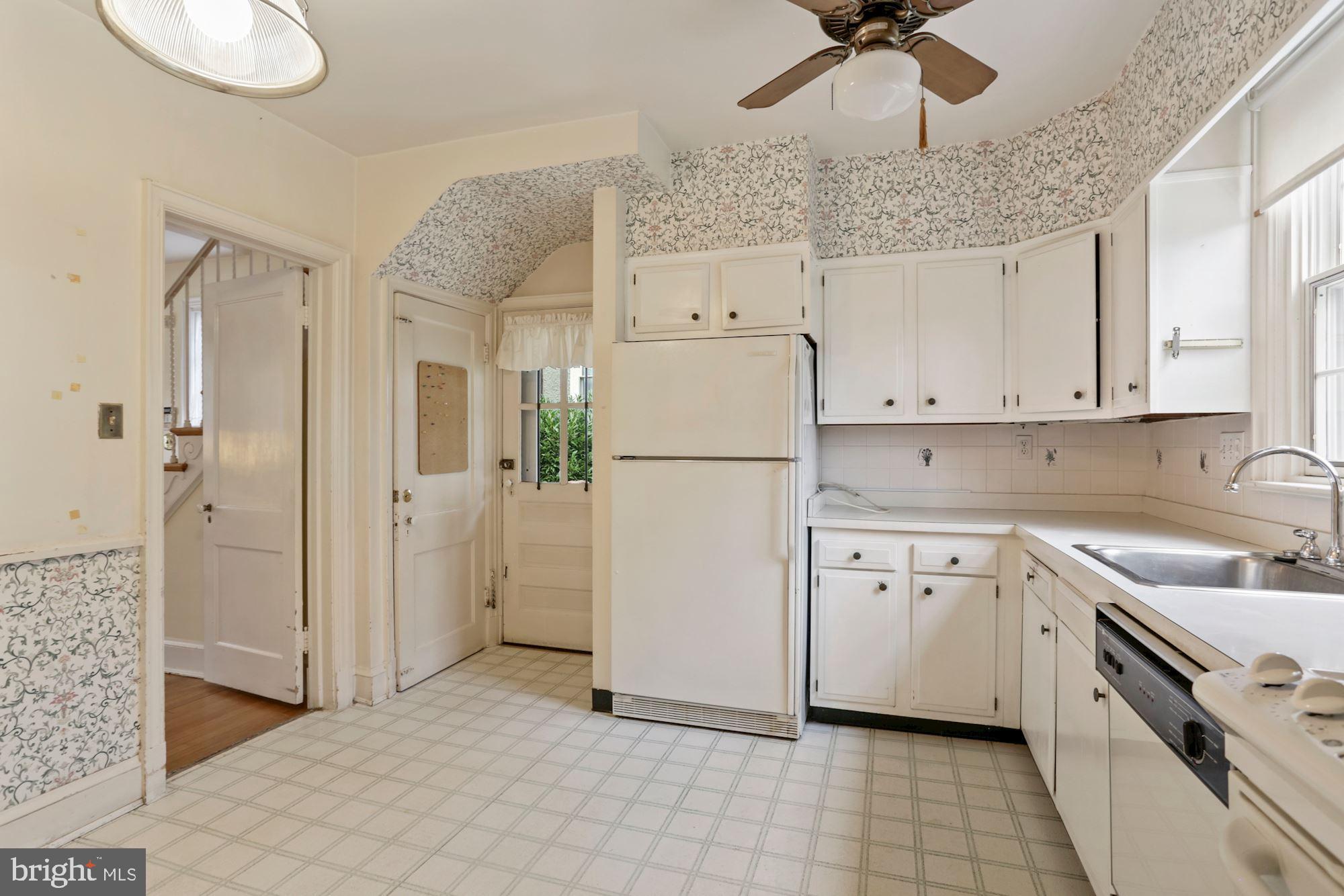 CHEVY CHASE - Residential