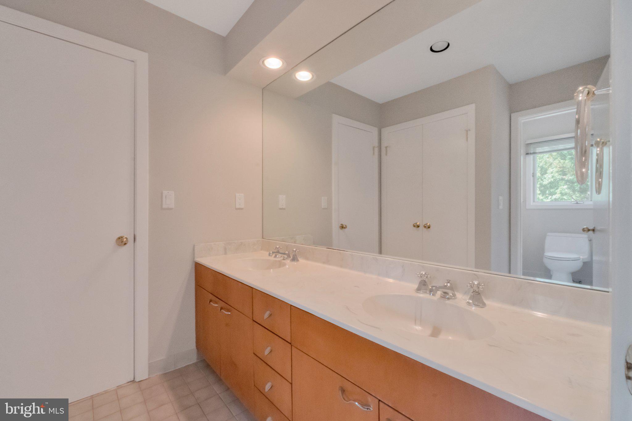 BEDFORDSHIRE - Residential