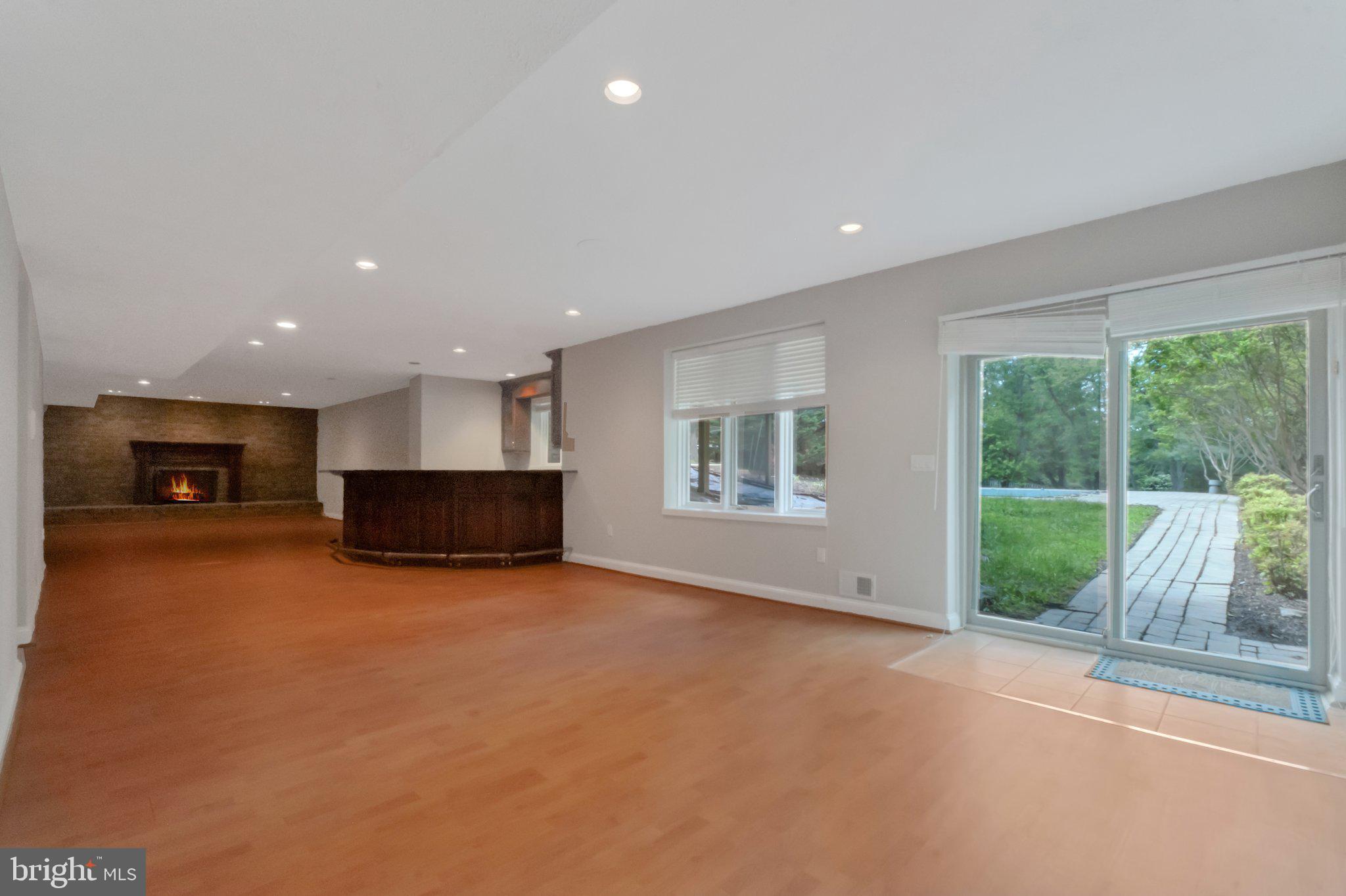 BEDFORDSHIRE - Residential