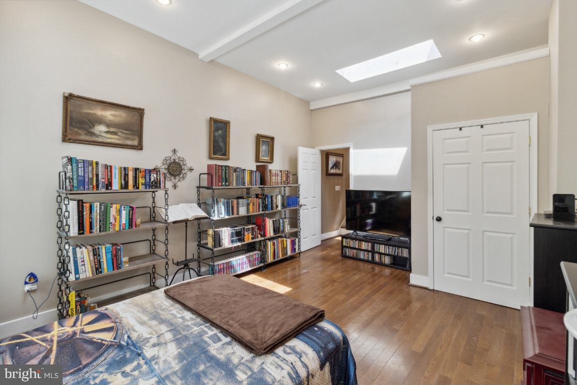 FELLS POINT HISTORIC DISTRICT - Residential