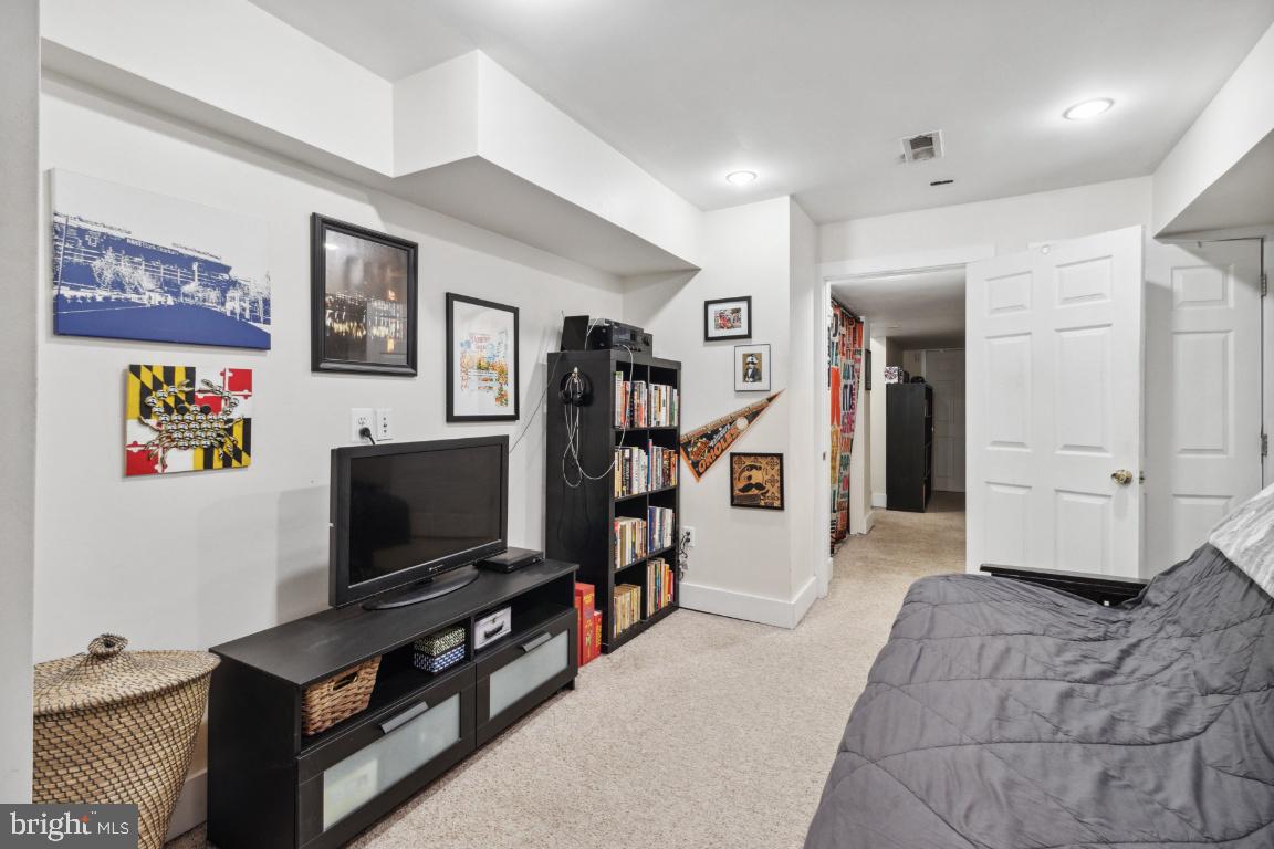 FELLS POINT HISTORIC DISTRICT - Residential