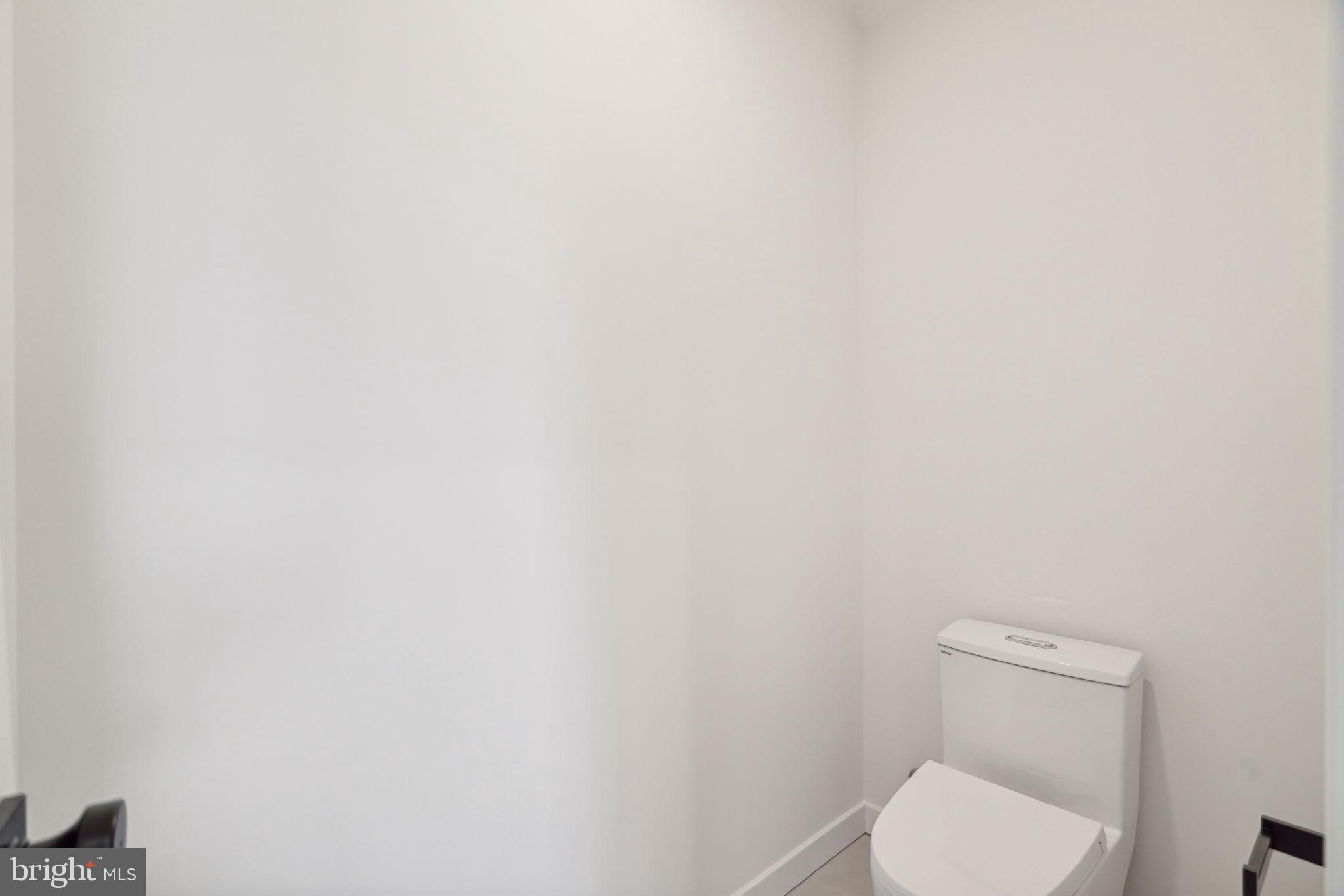 GRADUATE HOSPITAL - Residential