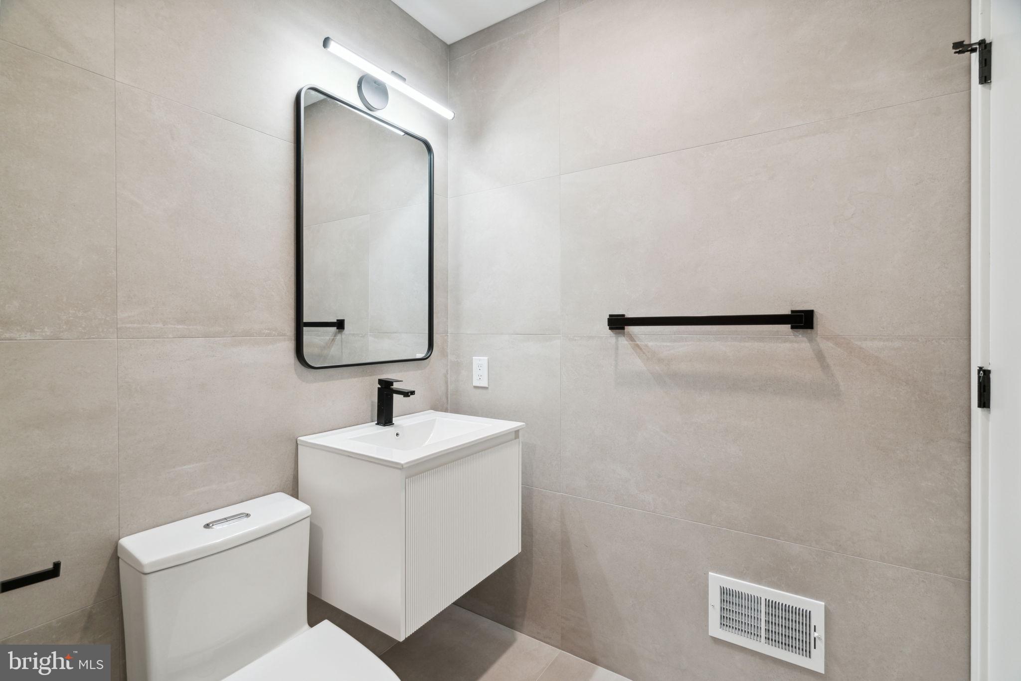 GRADUATE HOSPITAL - Residential