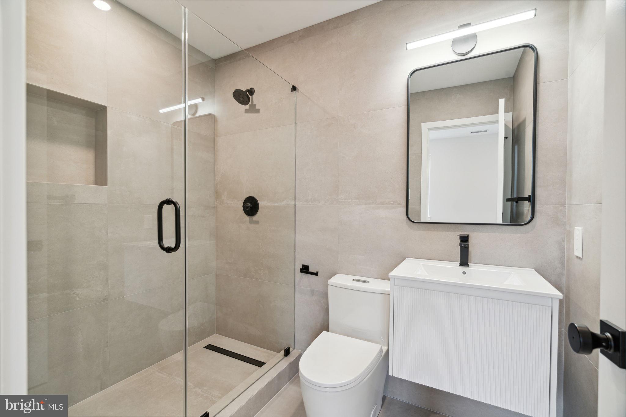 GRADUATE HOSPITAL - Residential