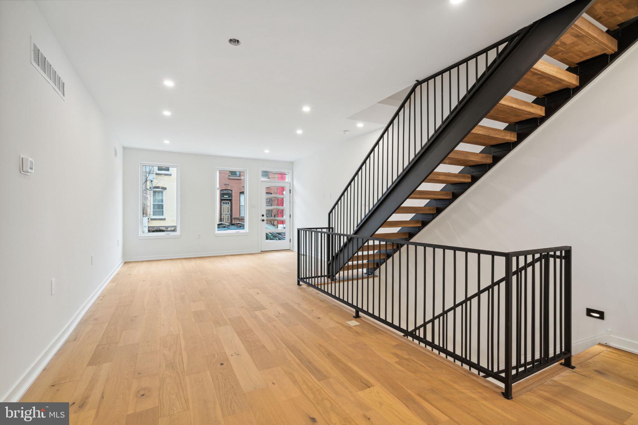 GRADUATE HOSPITAL - Residential