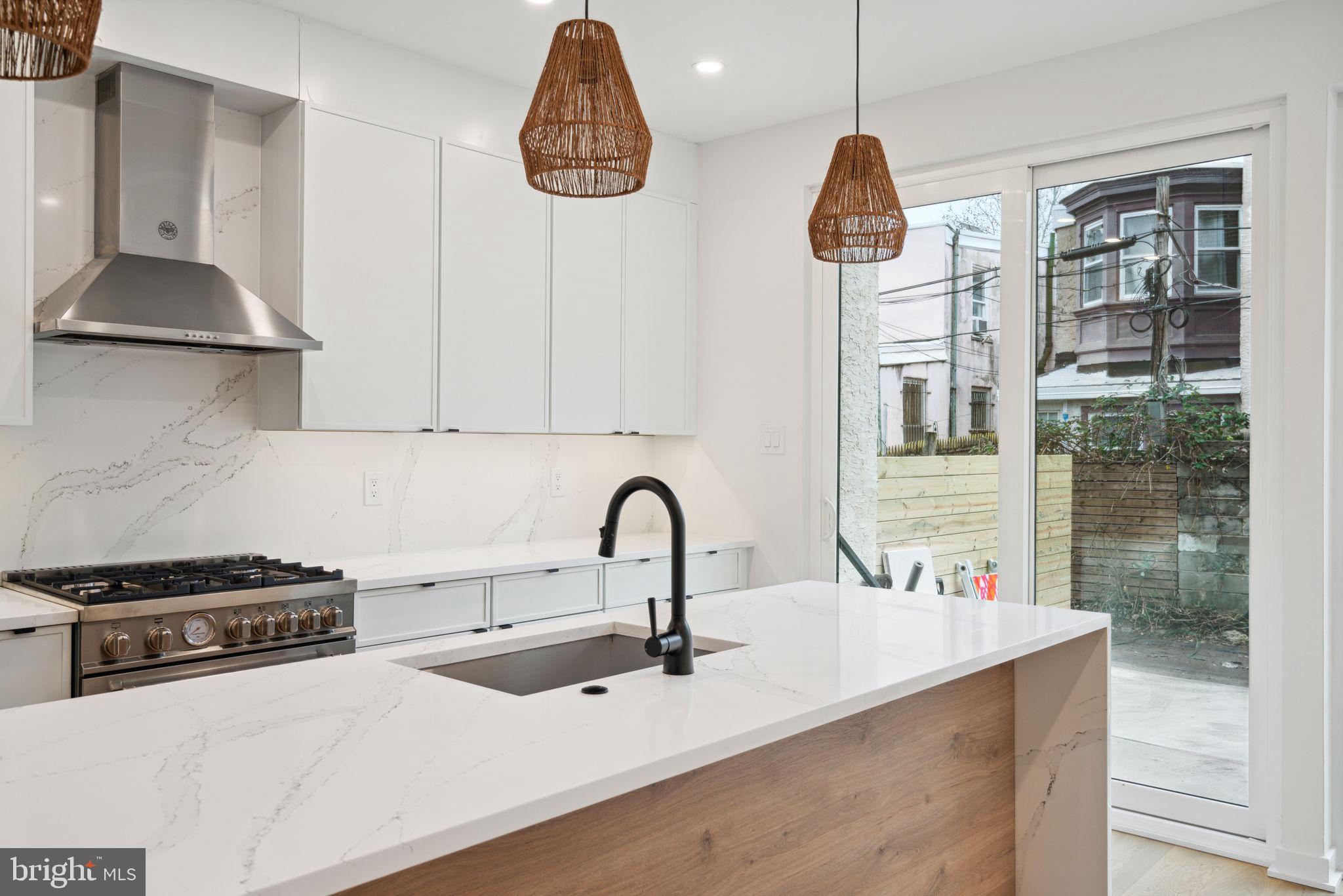 GRADUATE HOSPITAL - Residential