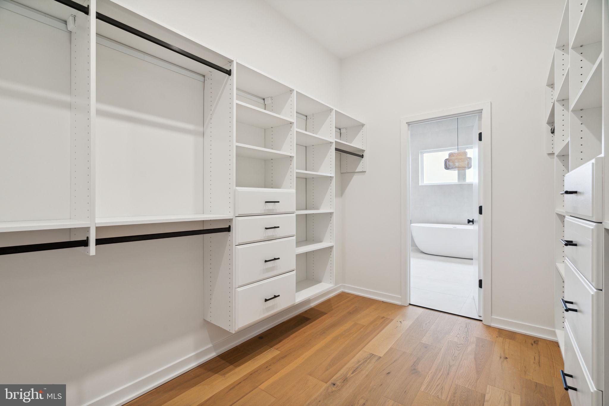 GRADUATE HOSPITAL - Residential