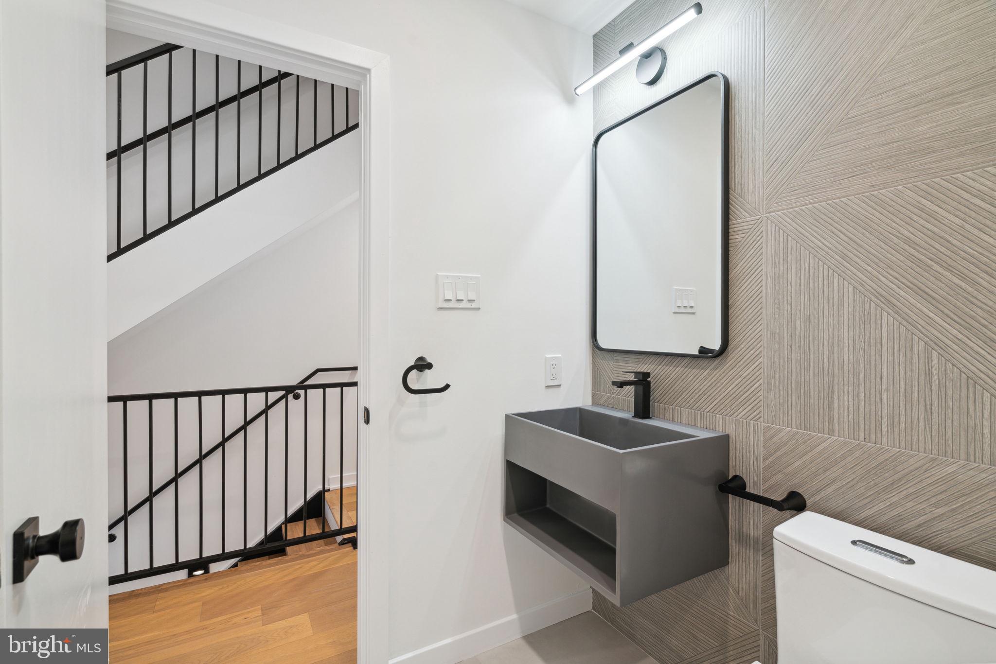 GRADUATE HOSPITAL - Residential