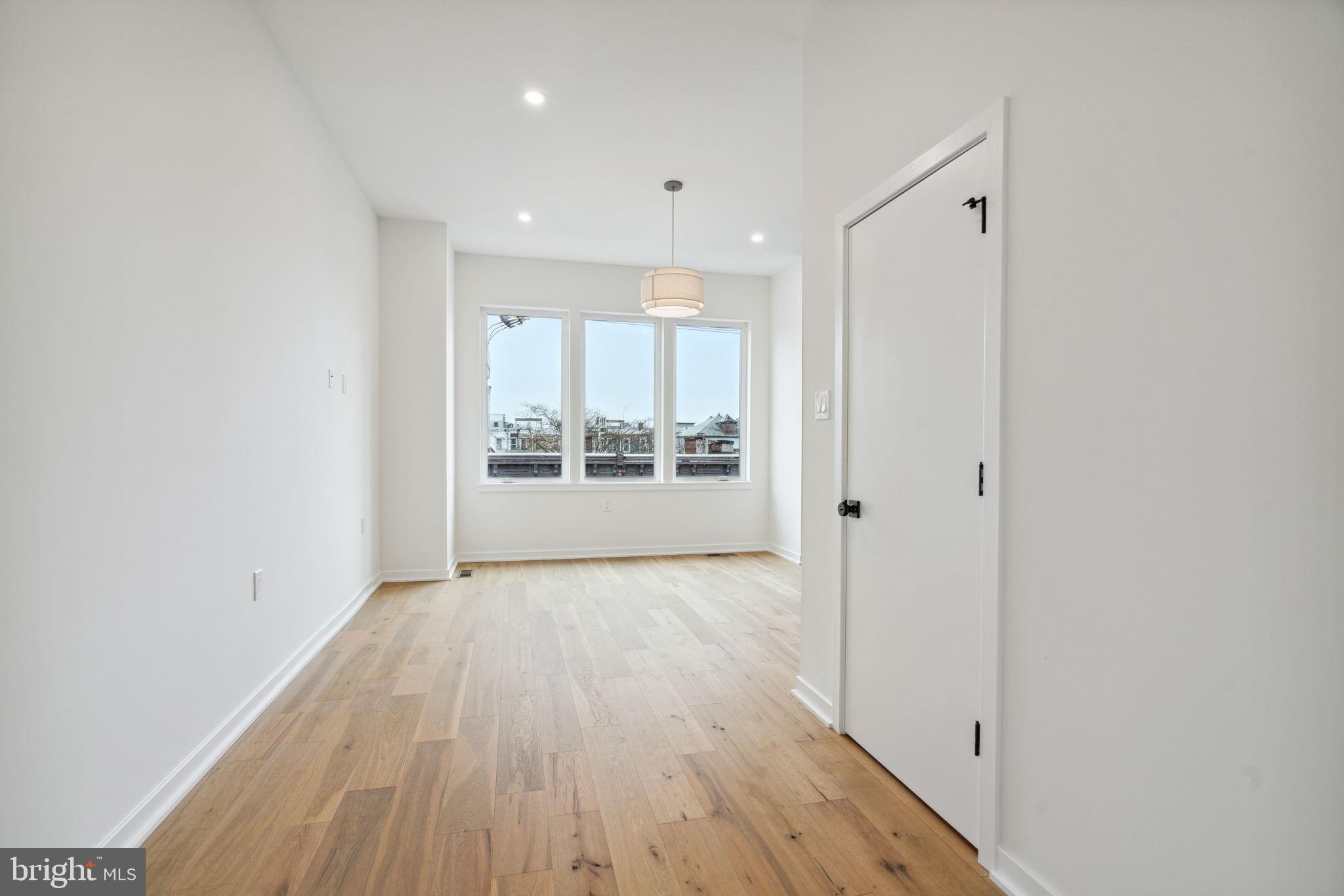 GRADUATE HOSPITAL - Residential