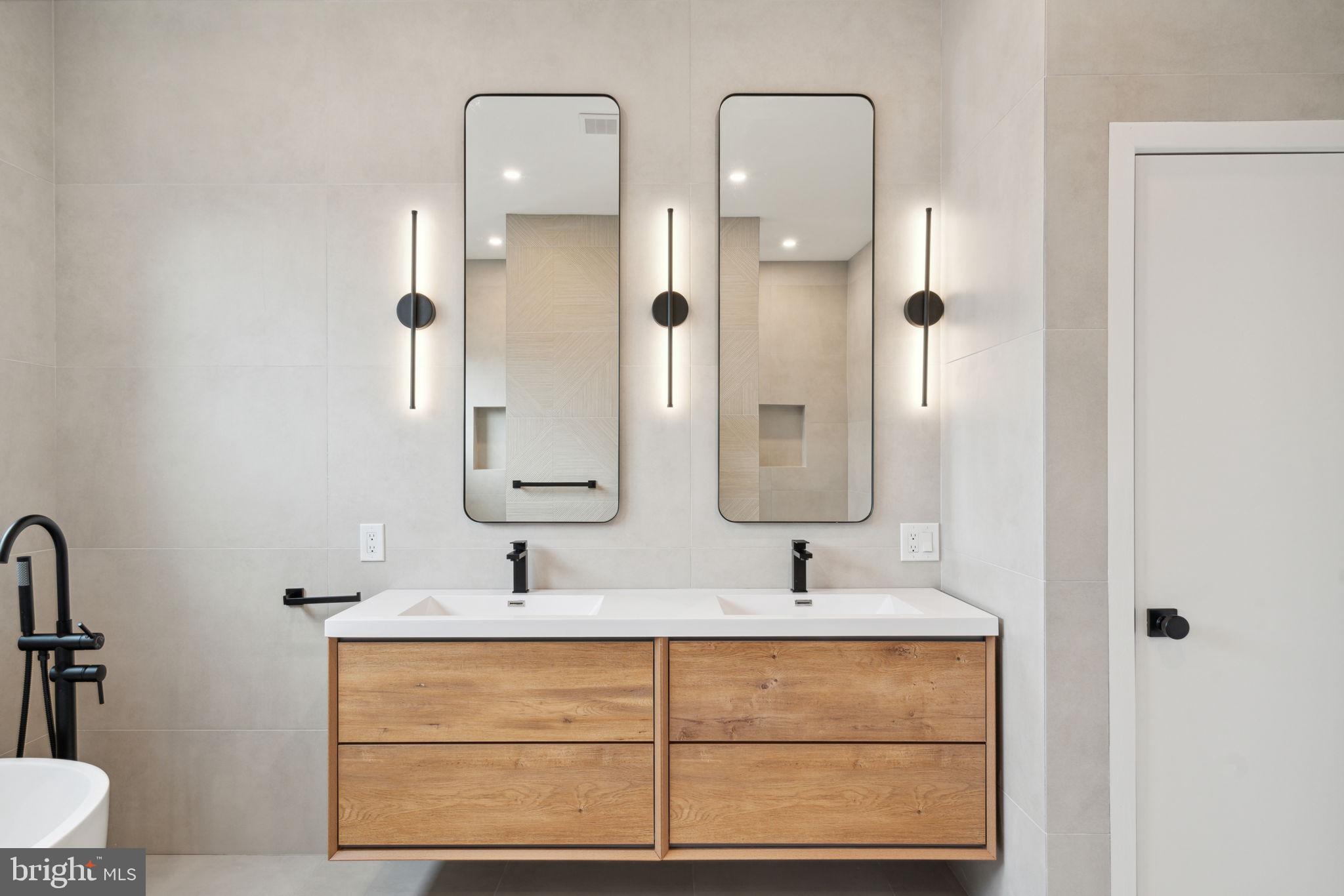 GRADUATE HOSPITAL - Residential