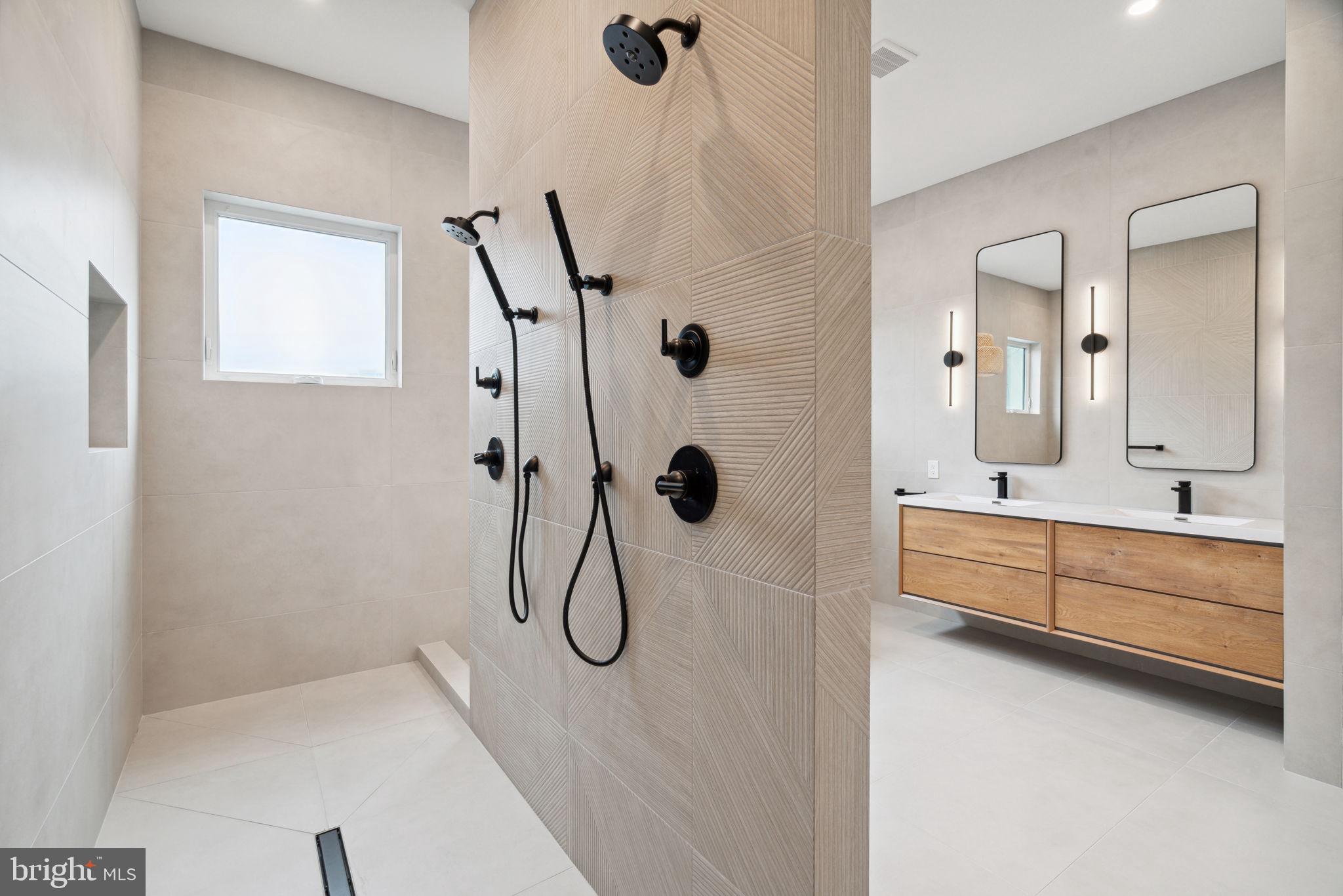 GRADUATE HOSPITAL - Residential