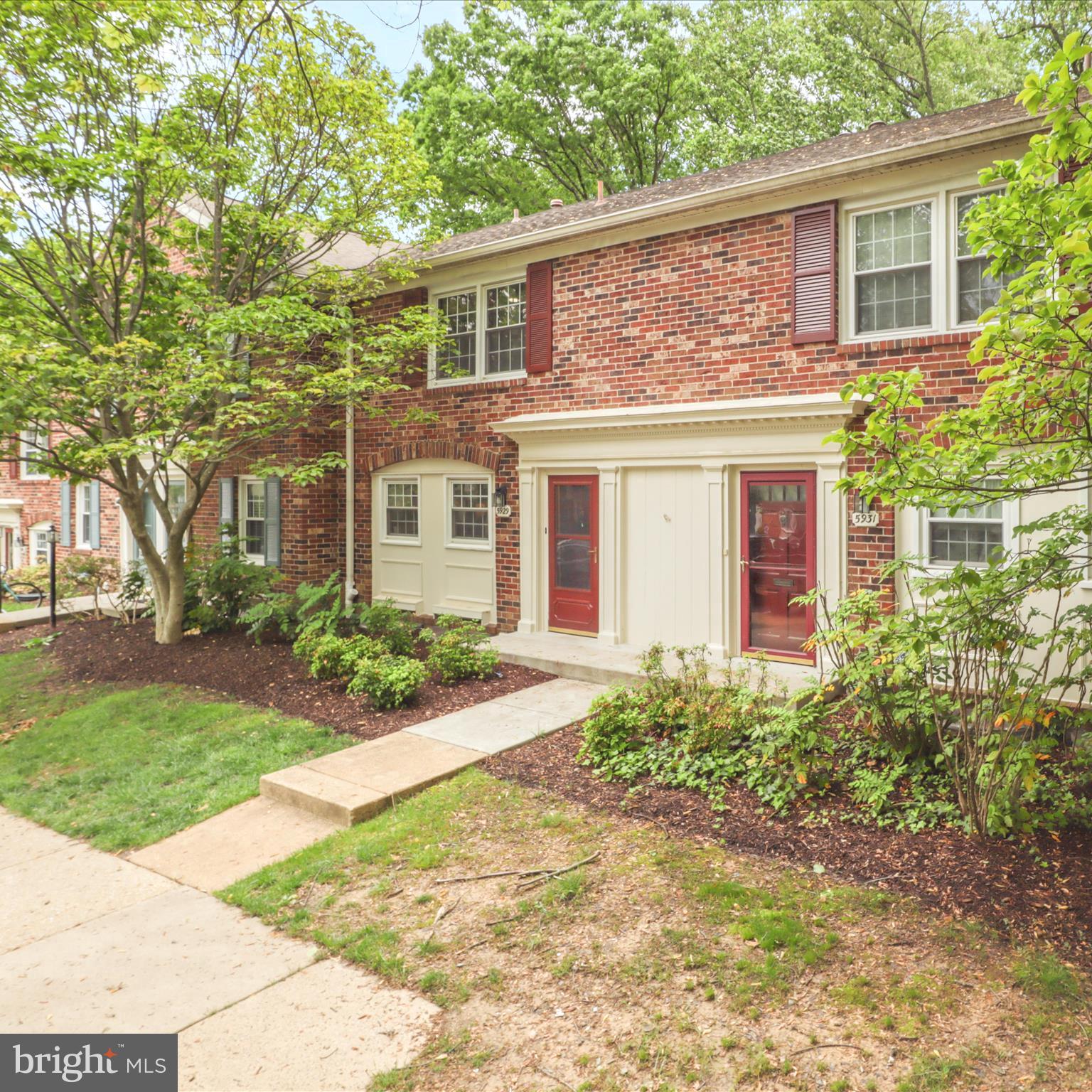5929 KINGSFORD ROAD 372