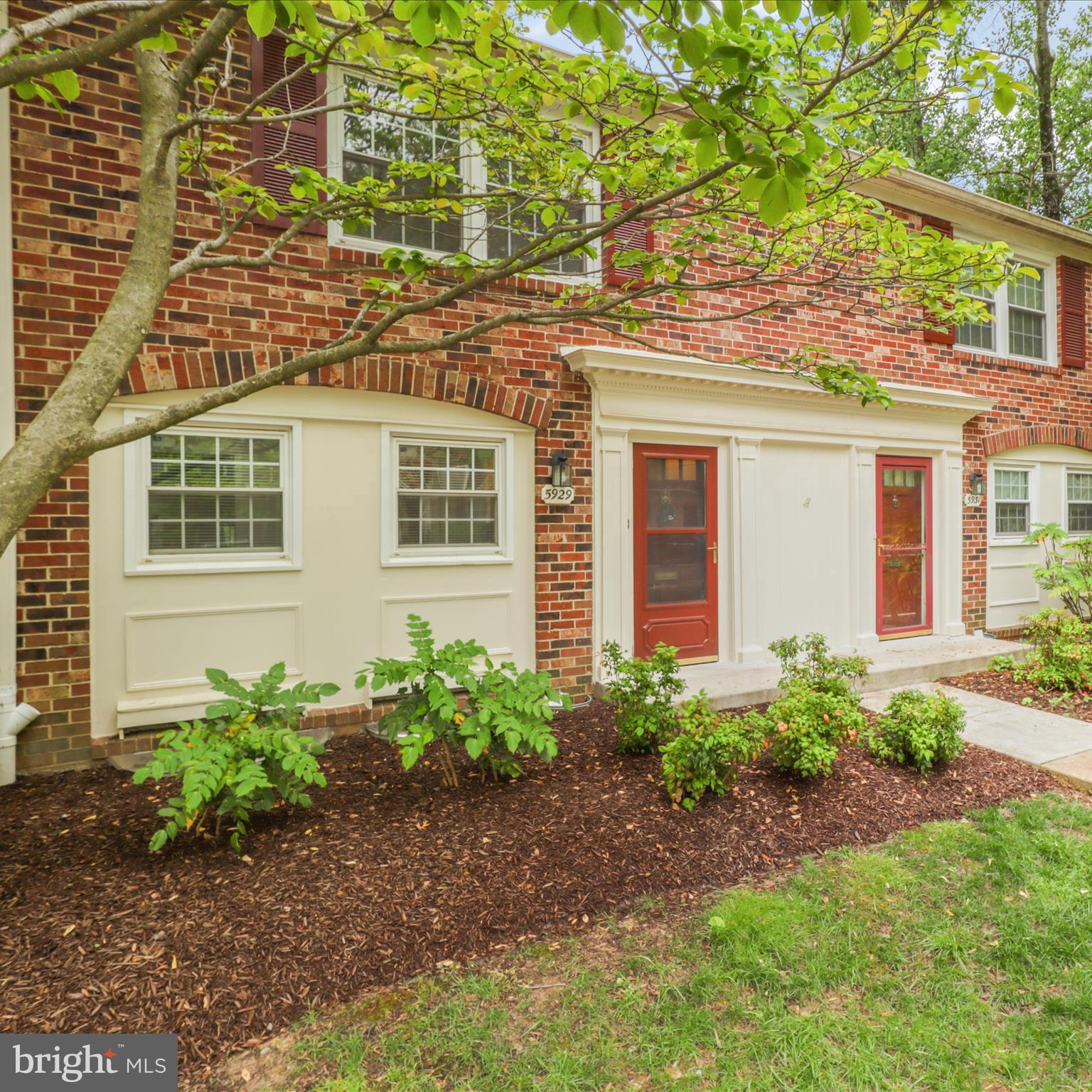 5929 KINGSFORD ROAD 372