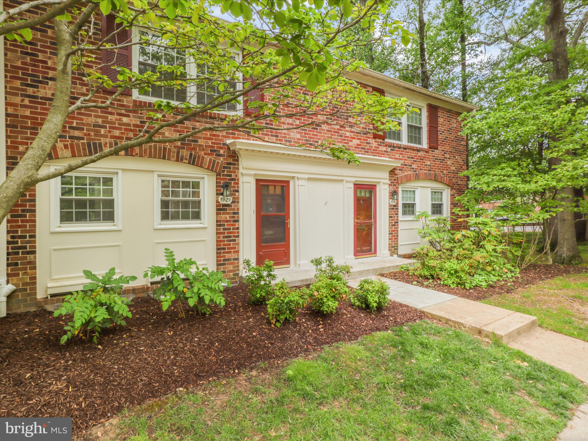 5929 KINGSFORD ROAD 372
