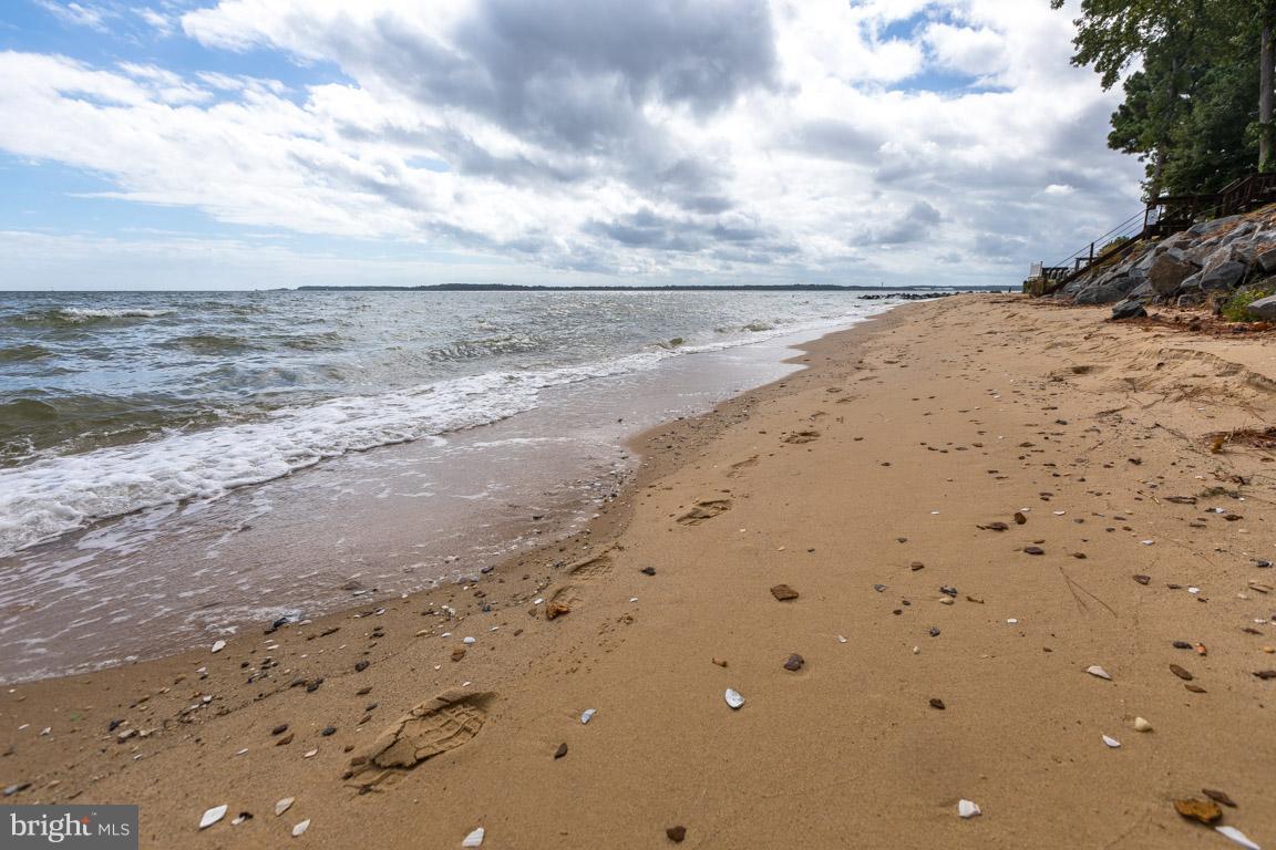 DRUM POINT - Residential