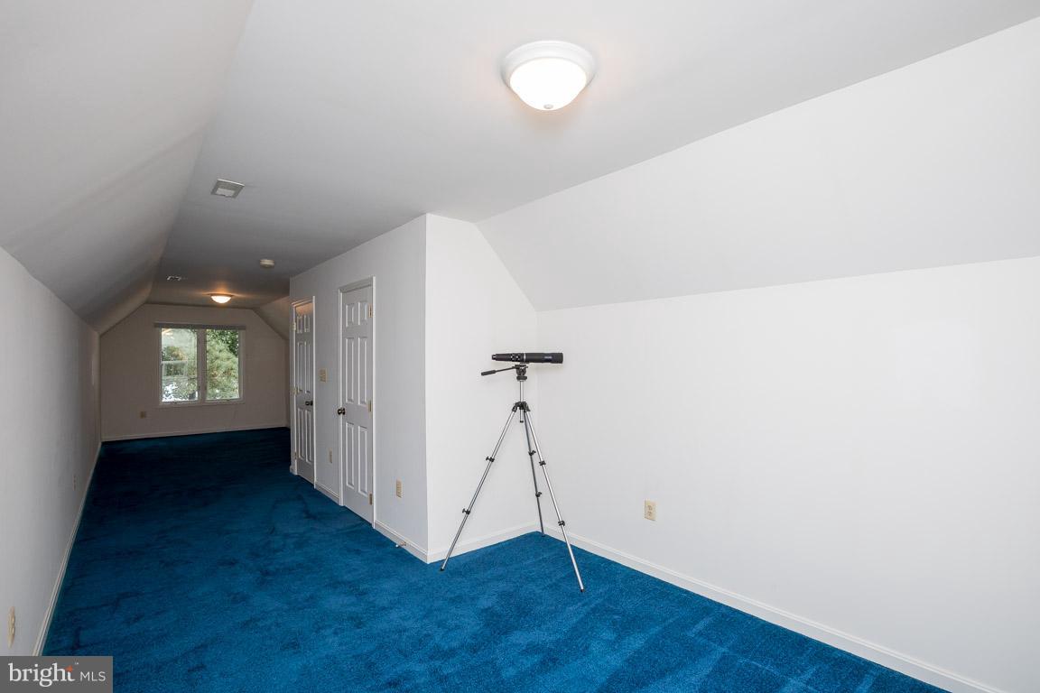 DRUM POINT - Residential