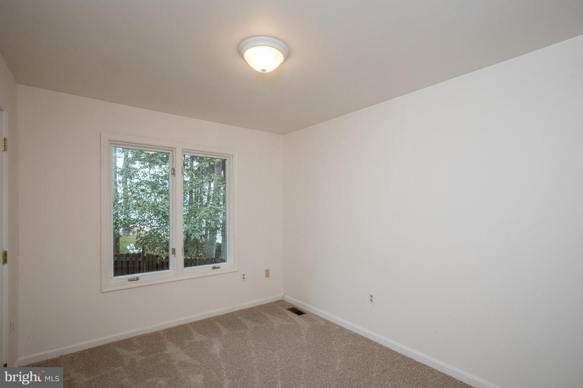 DRUM POINT - Residential