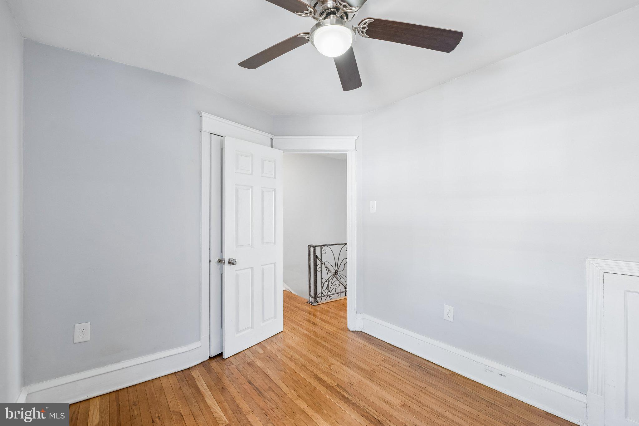 EAST FALLS - Residential